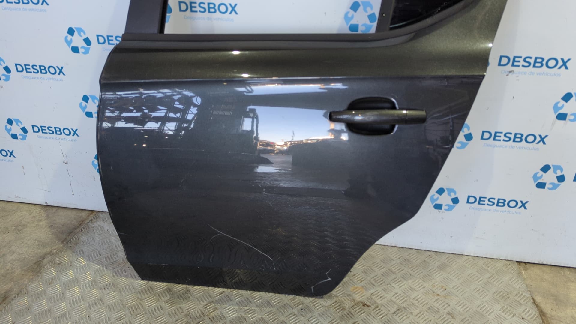 Recambio de PUERTA TRASERA IZQUIERDA para OPEL CORSA E 1.4 GASOLINA B14XER - GRIS 4