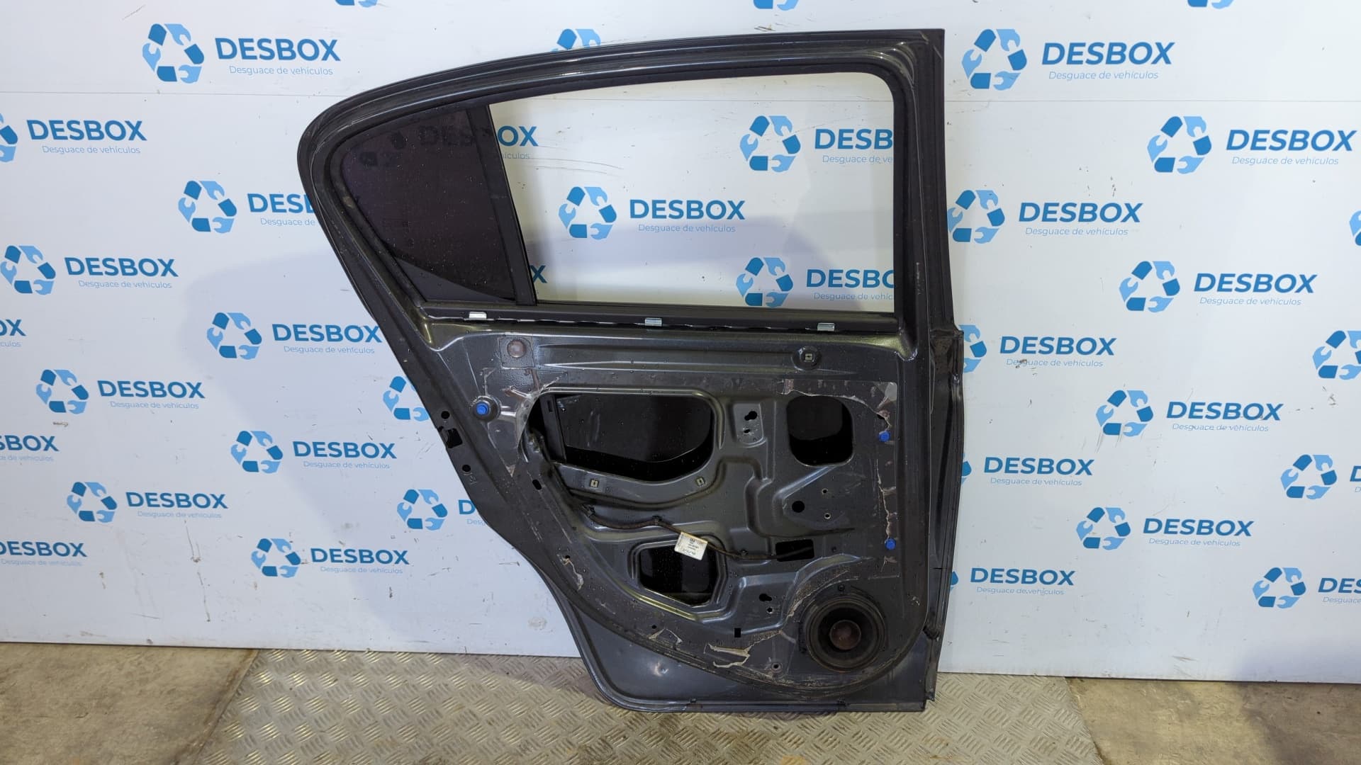 Recambio de PUERTA TRASERA IZQUIERDA para OPEL CORSA E 1.4 GASOLINA B14XER - GRIS 3