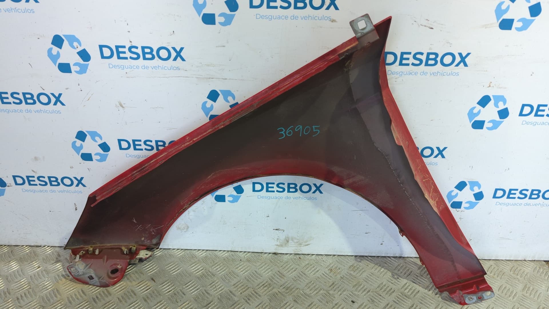Recambio de ALETA DELANTERA DERECHA para FORD FOCUS LIM. (CB8) FOCUS ST SPORT R9DA - ROJO 3