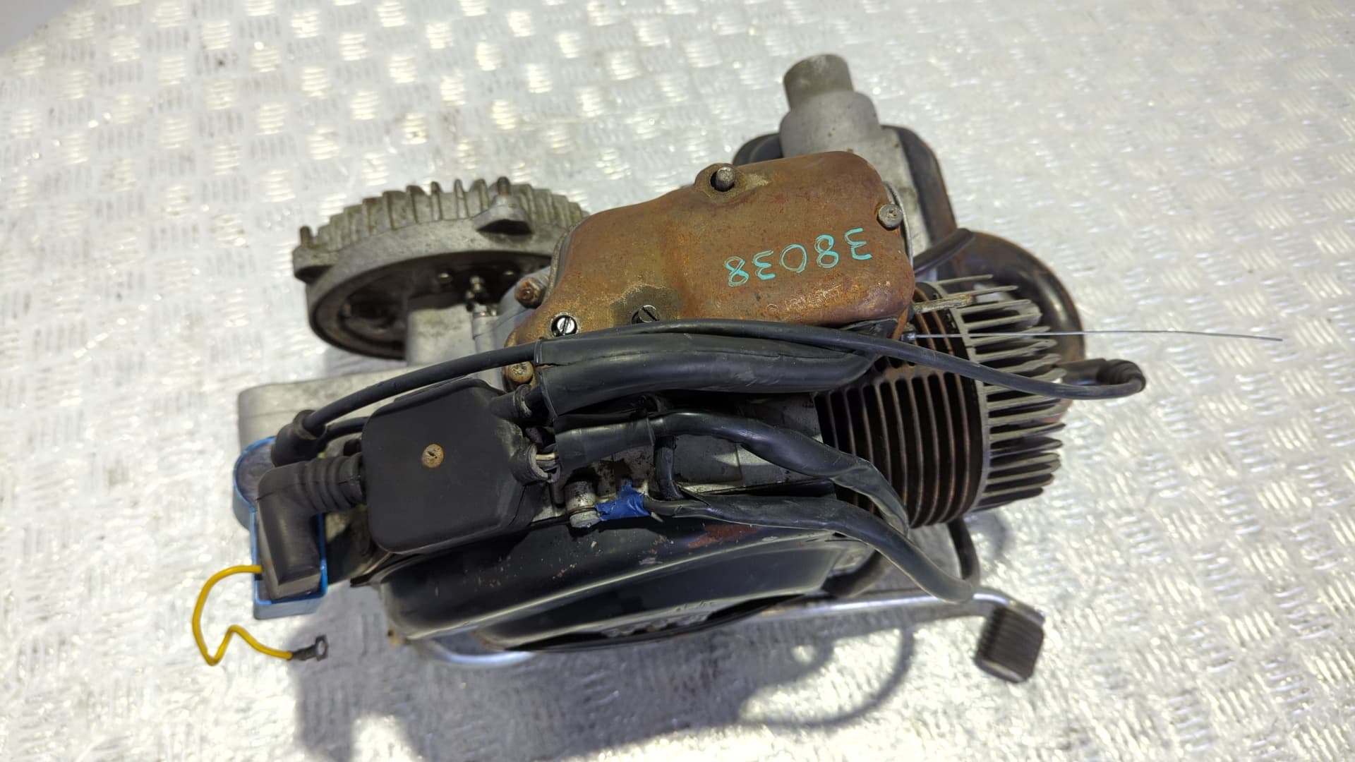 Recambio de MOTOR  para PIAGGIO (VESPA) COSA 125 VNR1M referencia OEM IAM VNR1M - AZUL 3