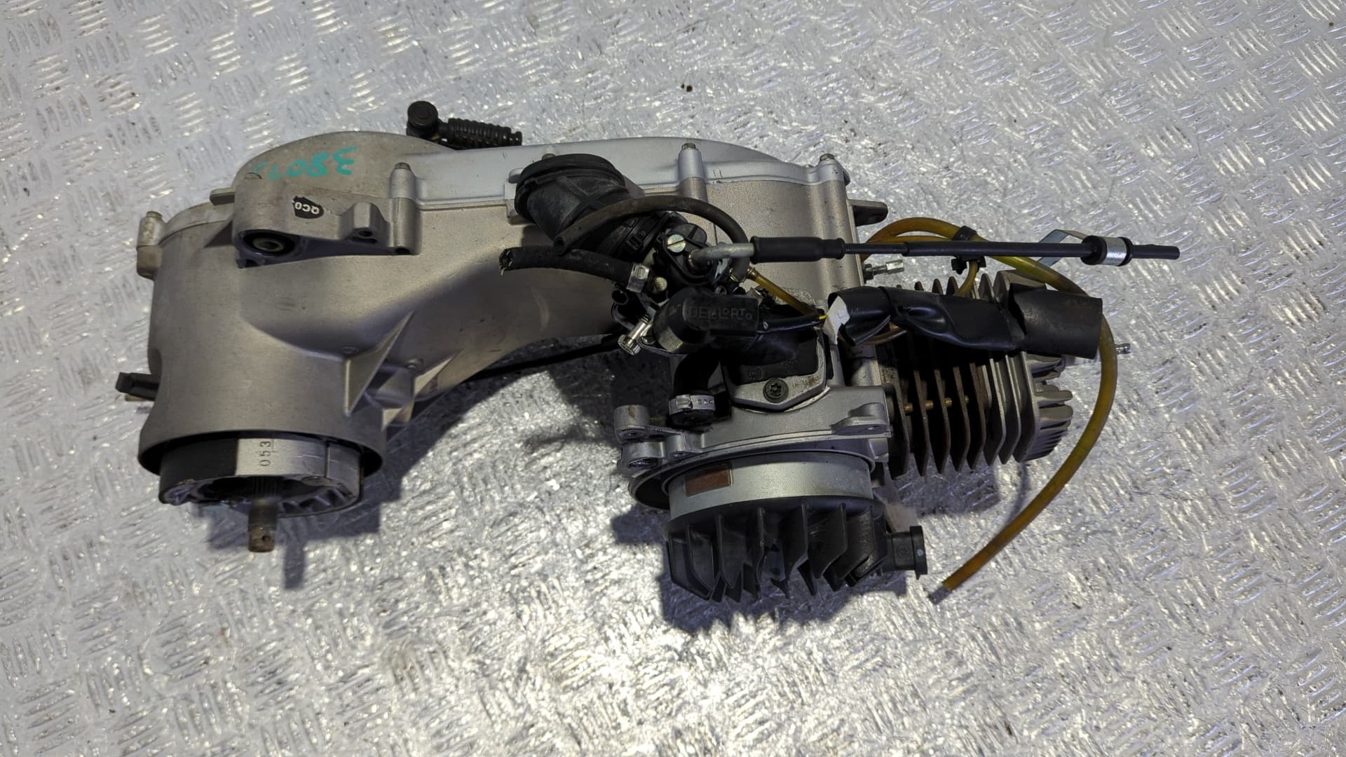 Recambio de MOTOR  para PIAGGIO (VESPA) ZIP 50 2T PIAGGIO referencia OEM IAM C25EM - NEGRO 2