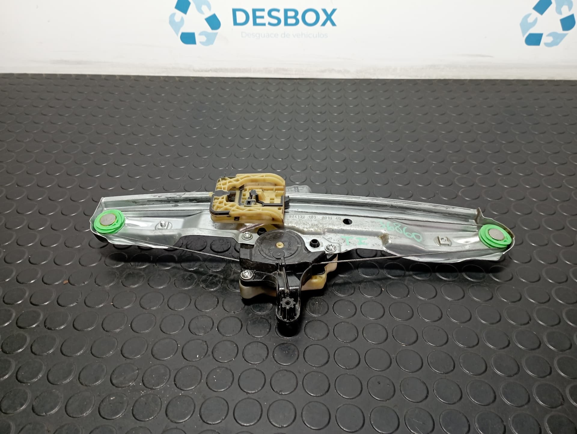 Recambio de ELEVALUNAS TRASERO IZQUIERDO para FORD FOCUS TURN. T1DB referencia OEM IAM BM51A27001BA - GRIS 2