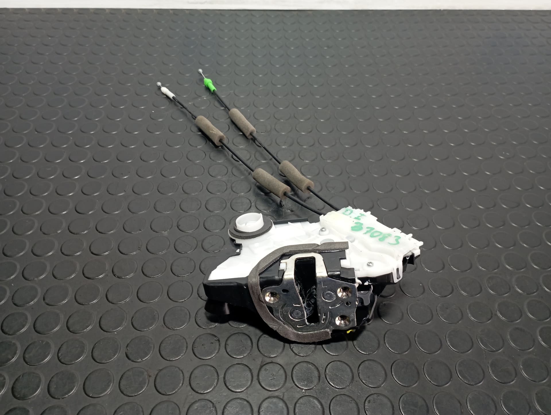 Recambio de CERRADURA PUERTA DELANTERA IZQUIERDA para TOYOTA YARIS (XP21) YARIS HIBRID M15A referencia OEM IAM V5111120 - AZUL 3