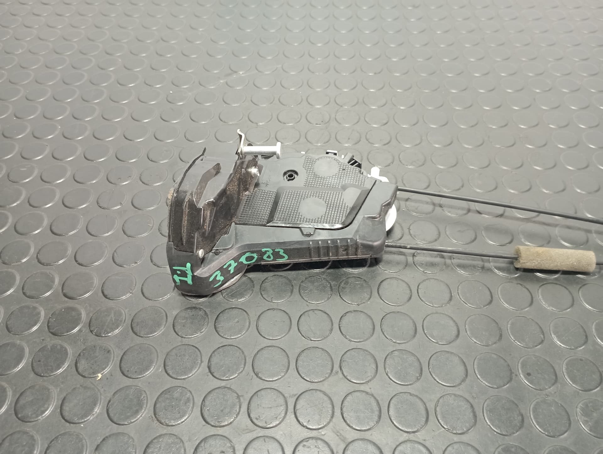 Recambio de CERRADURA PUERTA TRASERA IZQUIERDA para TOYOTA YARIS (XP21) YARIS HIBRID M15A referencia OEM IAM V5114120 - AZUL 2