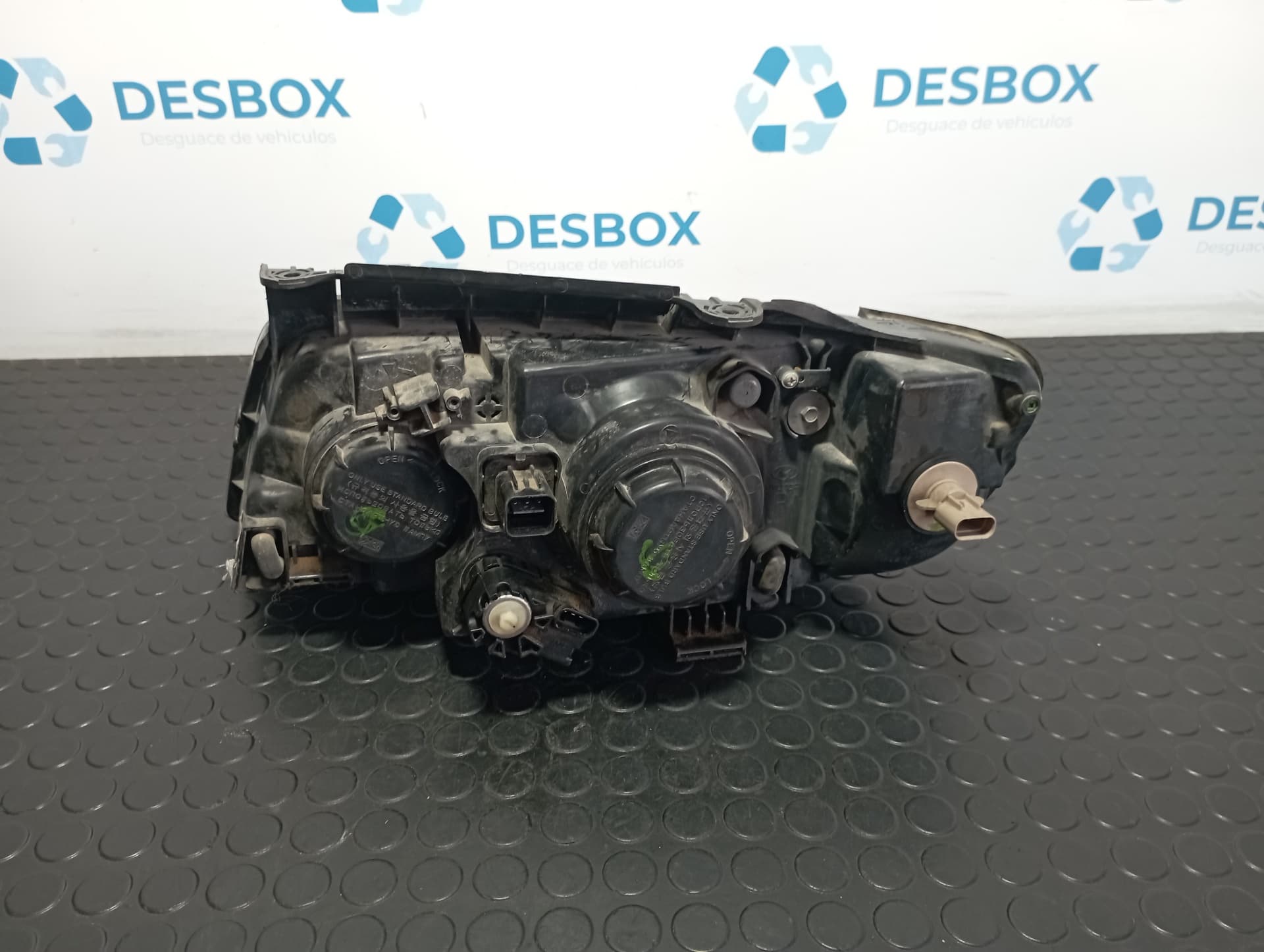 Recambio de FARO DERECHO para HYUNDAI MATRIX (FC) 1.5 CRDI D4FA referencia OEM IAM 9210217600 - GRUS 2