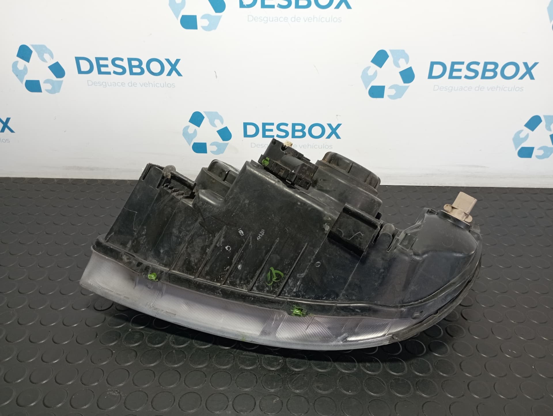 Recambio de FARO DERECHO para HYUNDAI MATRIX (FC) 1.5 CRDI D4FA referencia OEM IAM 9210217600 - GRUS 3