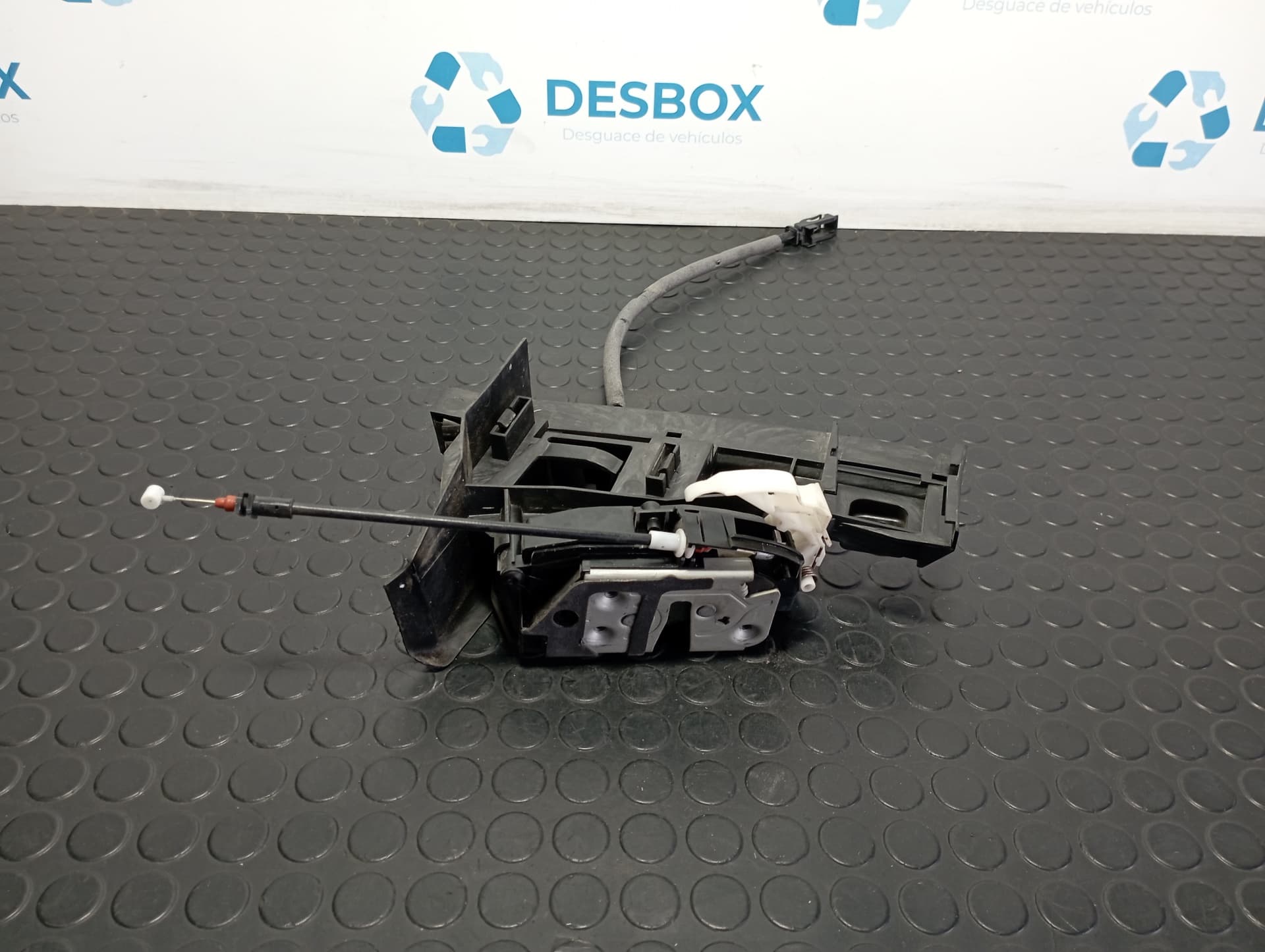 Recambio de CERRADURA PUERTA TRASERA DERECHA para FORD FOCUS TURN. T1DB referencia OEM IAM BM5AA26412BB - GRIS 4