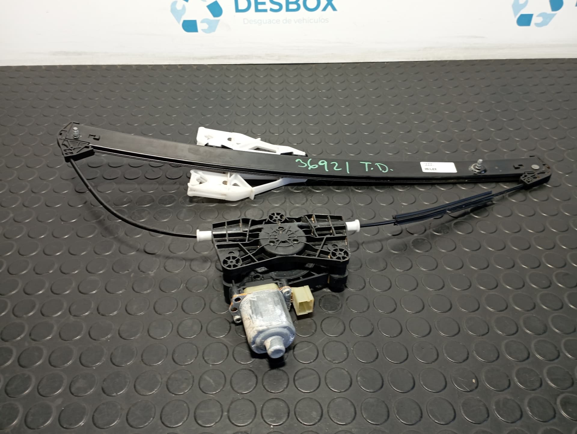 Recambio de ELEVALUNAS TRASERO DERECHO para AUDI Q3 (F3B) 35 TDI DTSB referencia OEM IAM 83A839462 - BLANCO