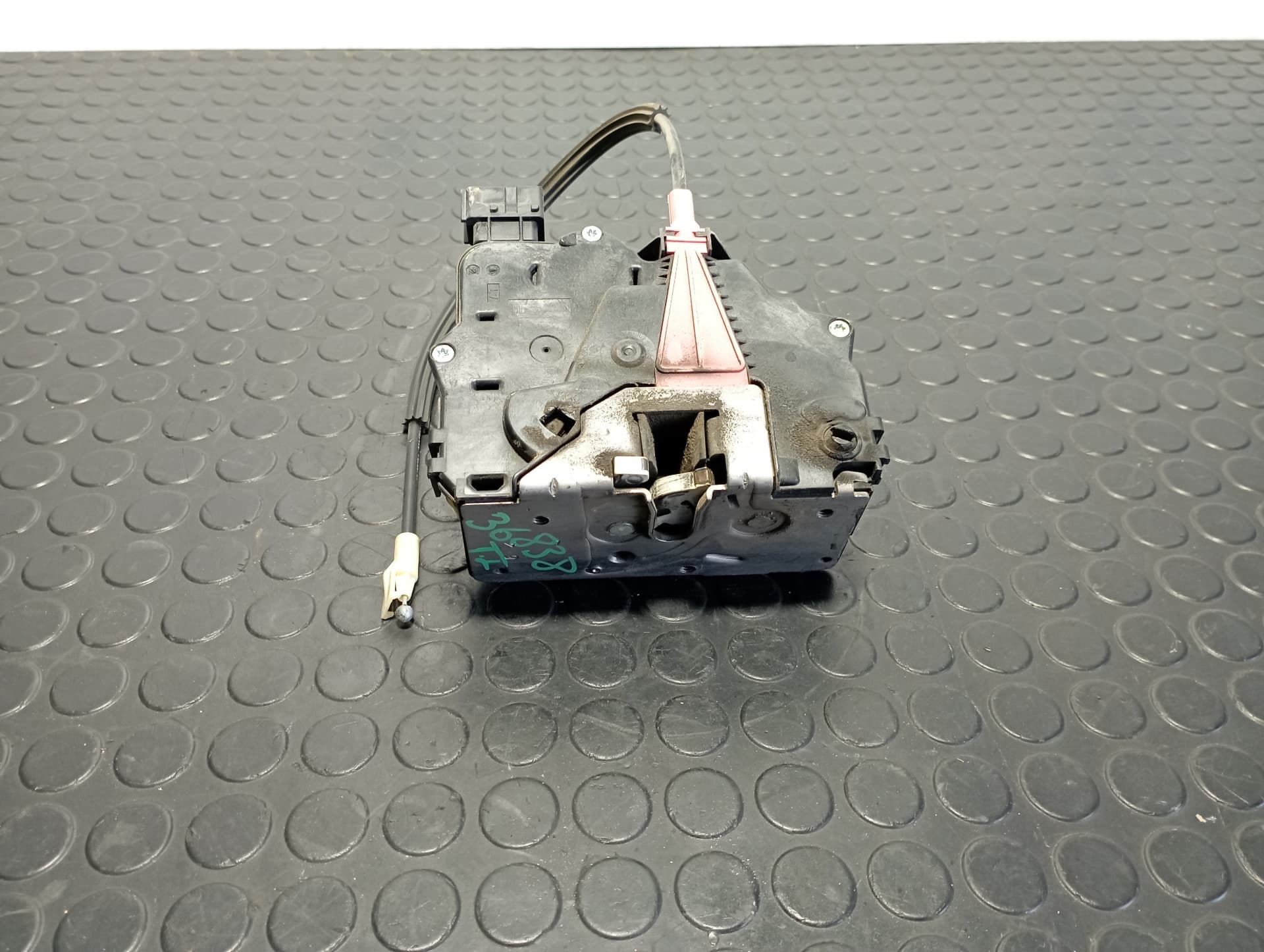 Recambio de CERRADURA PUERTA TRASERA IZQUIERDA para OPEL CORSA E 1.4 GASOLINA B14XER referencia OEM IAM 13431842 - GRIS 3