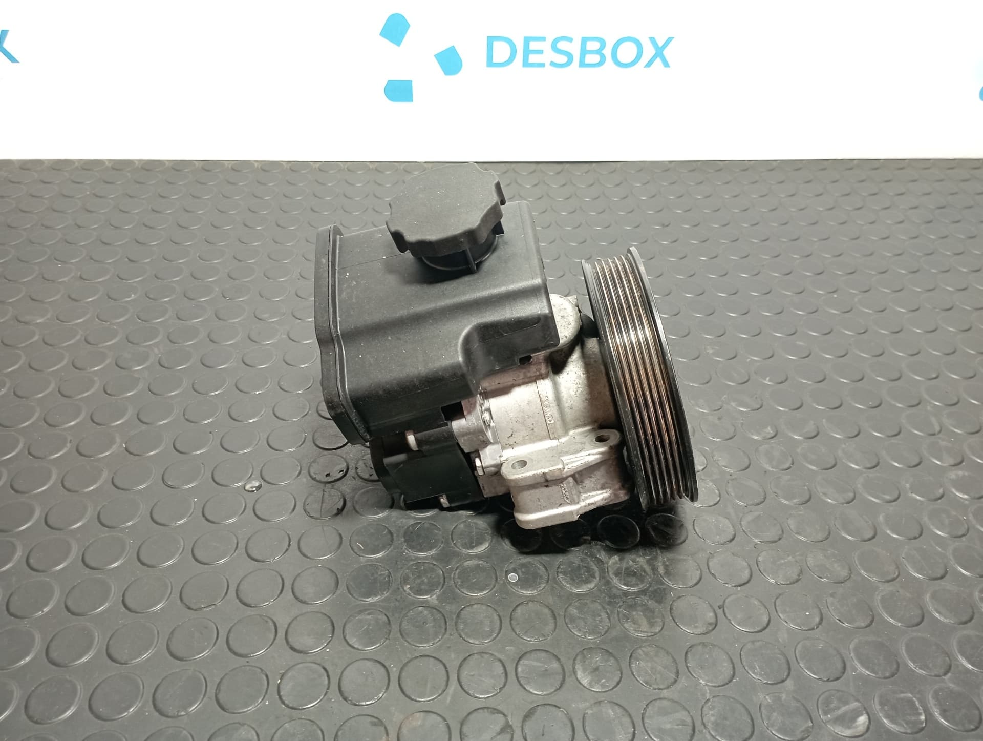 Recambio de BOMBA DIRECCION para MERCEDES-BENZ VITO (W639) BASIC, COMBI 2.2 CDI  OM646982 referencia OEM IAM A0034667201 - VERDE 2
