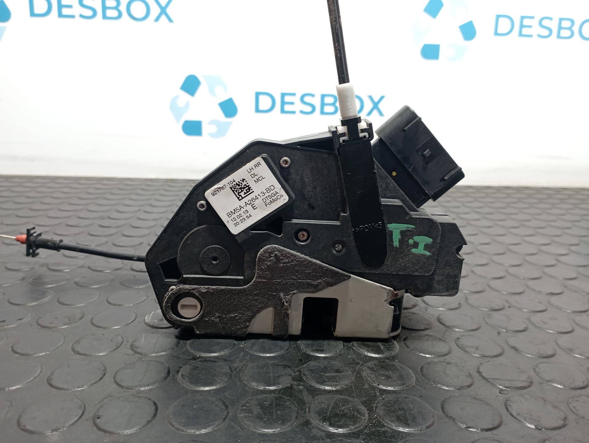 Recambio de CERRADURA PUERTA TRASERA IZQUIERDA para FORD FOCUS LIM. (CB8) FOCUS ST SPORT R9DA referencia OEM IAM BM5AA26413BD - ROJO 2