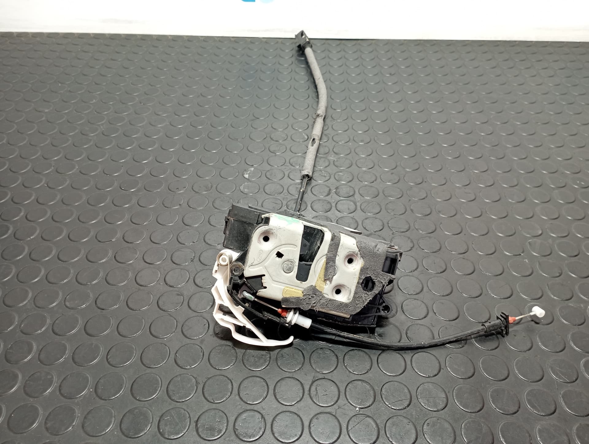 Recambio de CERRADURA PUERTA TRASERA DERECHA para FORD FOCUS LIM. (CB8) FOCUS ST SPORT R9DA referencia OEM IAM BM5AA26412BD - ROJO 3