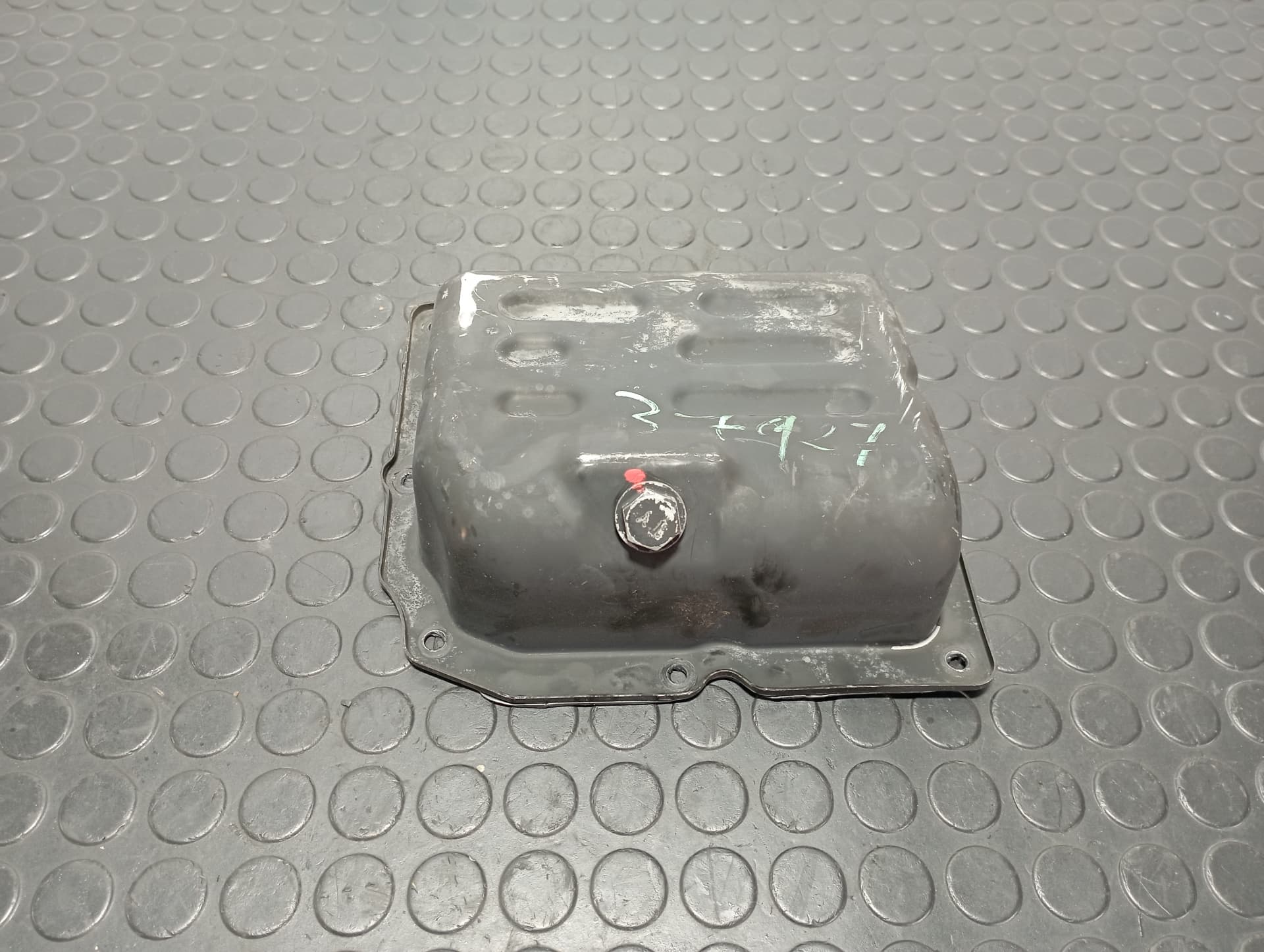 Recambio de CARTER para KIA PICANTO G3LA referencia OEM IAM 2151004000 - ROJO 3