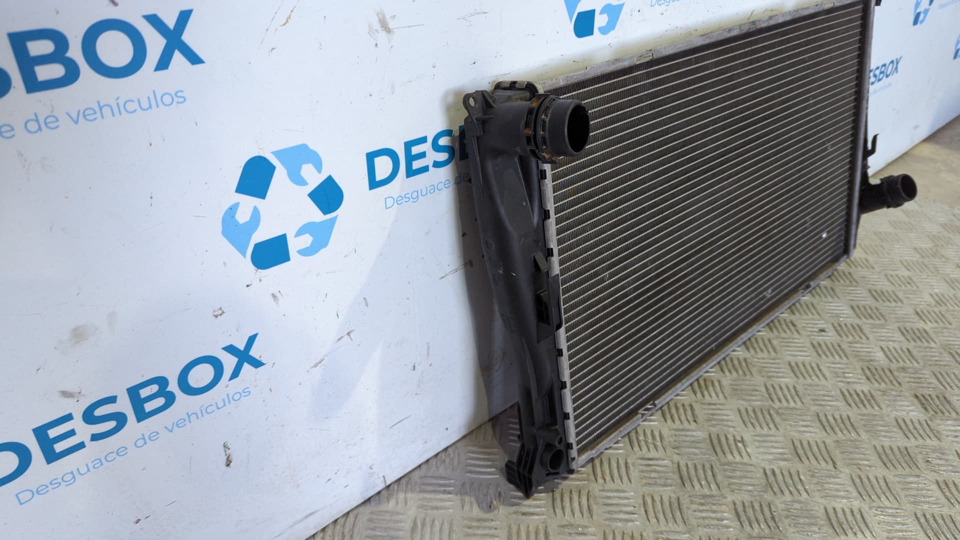 Recambio de RADIADOR AGUA para BMW SERIE 3 CABRIO (E93) 320D A CABRIO N47D20C referencia OEM IAM 1711778890307 - GRANATE 4