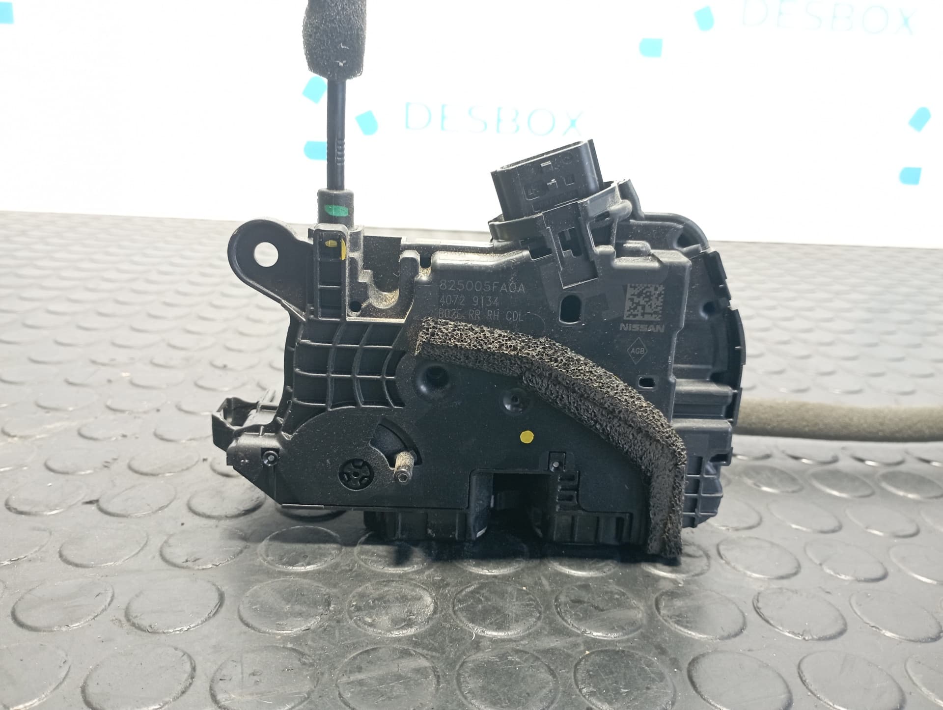 Recambio de CERRADURA PUERTA TRASERA DERECHA para NISSAN MICRA V (K14) K14 1.1 GASOLINA 3 CILINDROS H4B referencia OEM IAM 825005FA0A - BLANCO 3