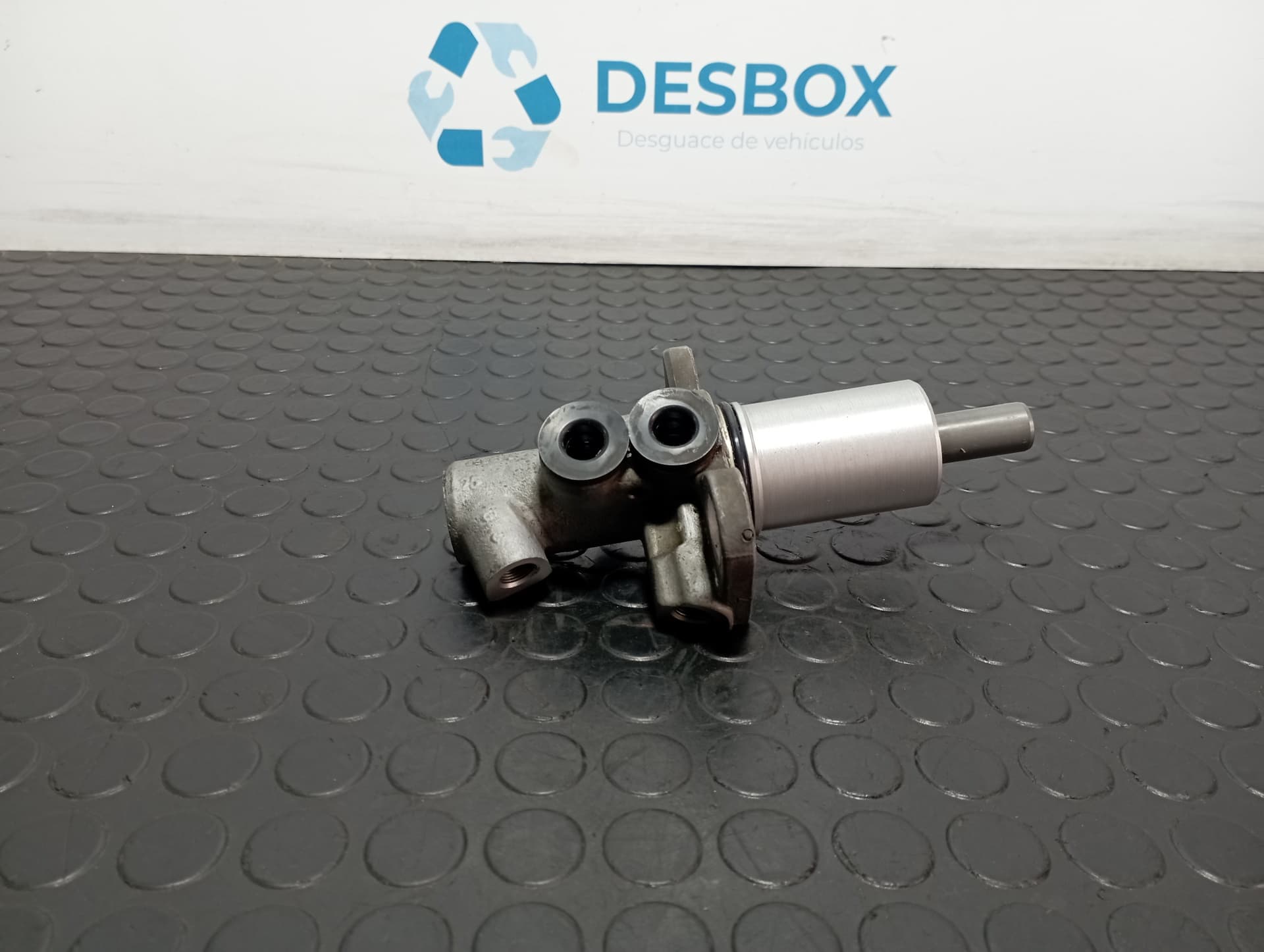 Recambio de BOMBA FRENO para VOLKSWAGEN PASSAT BERLINA (3B3) Advance AVF referencia OEM IAM 8E0612105N - GRIS 3