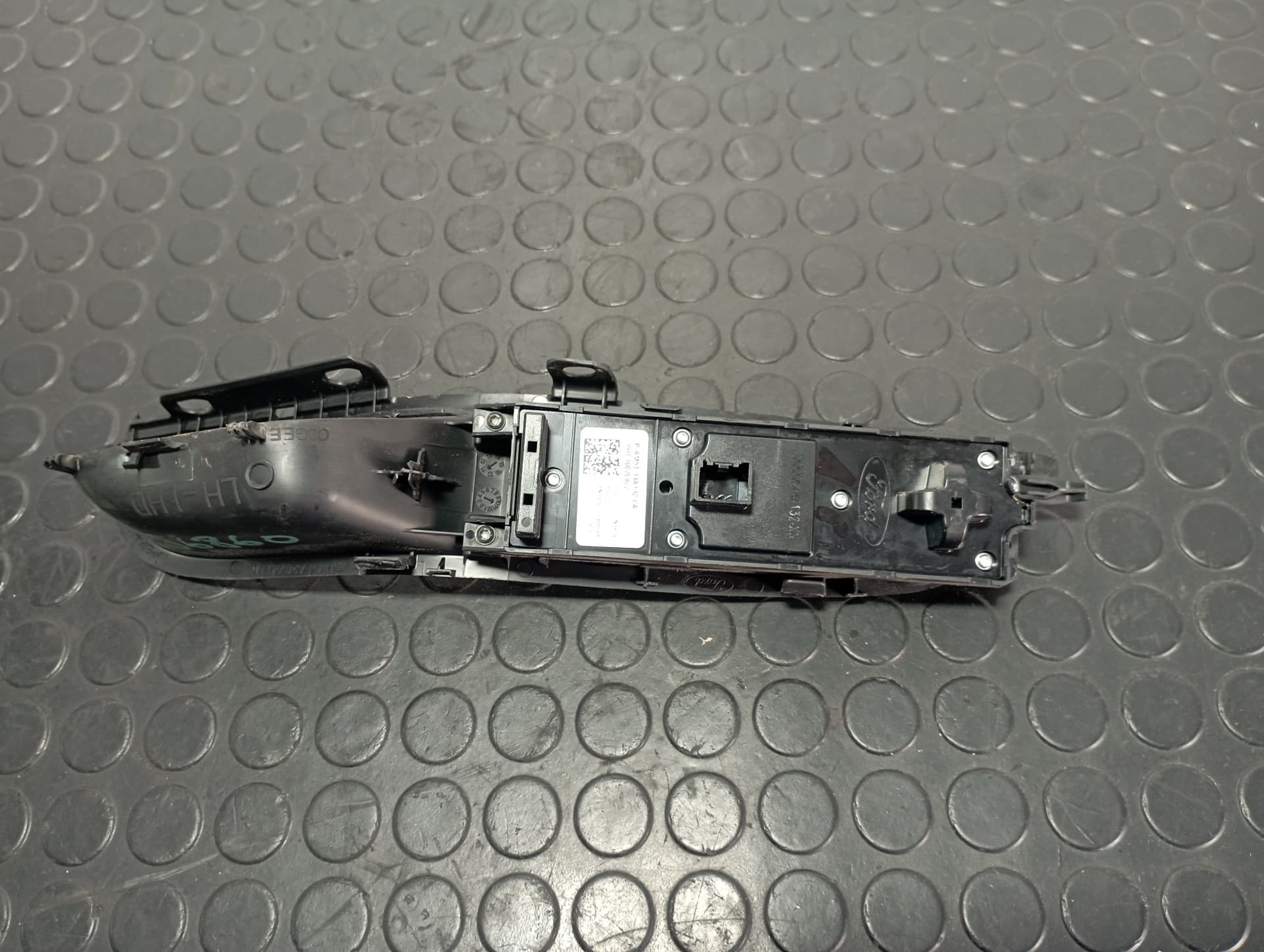 Recambio de MANDO ELEVALUNAS DELANTERO IZQUIERDO para FORD FOCUS TURN. III1.6 TDCI T1DB referencia OEM IAM AM5T14A132CA - GRIS 3