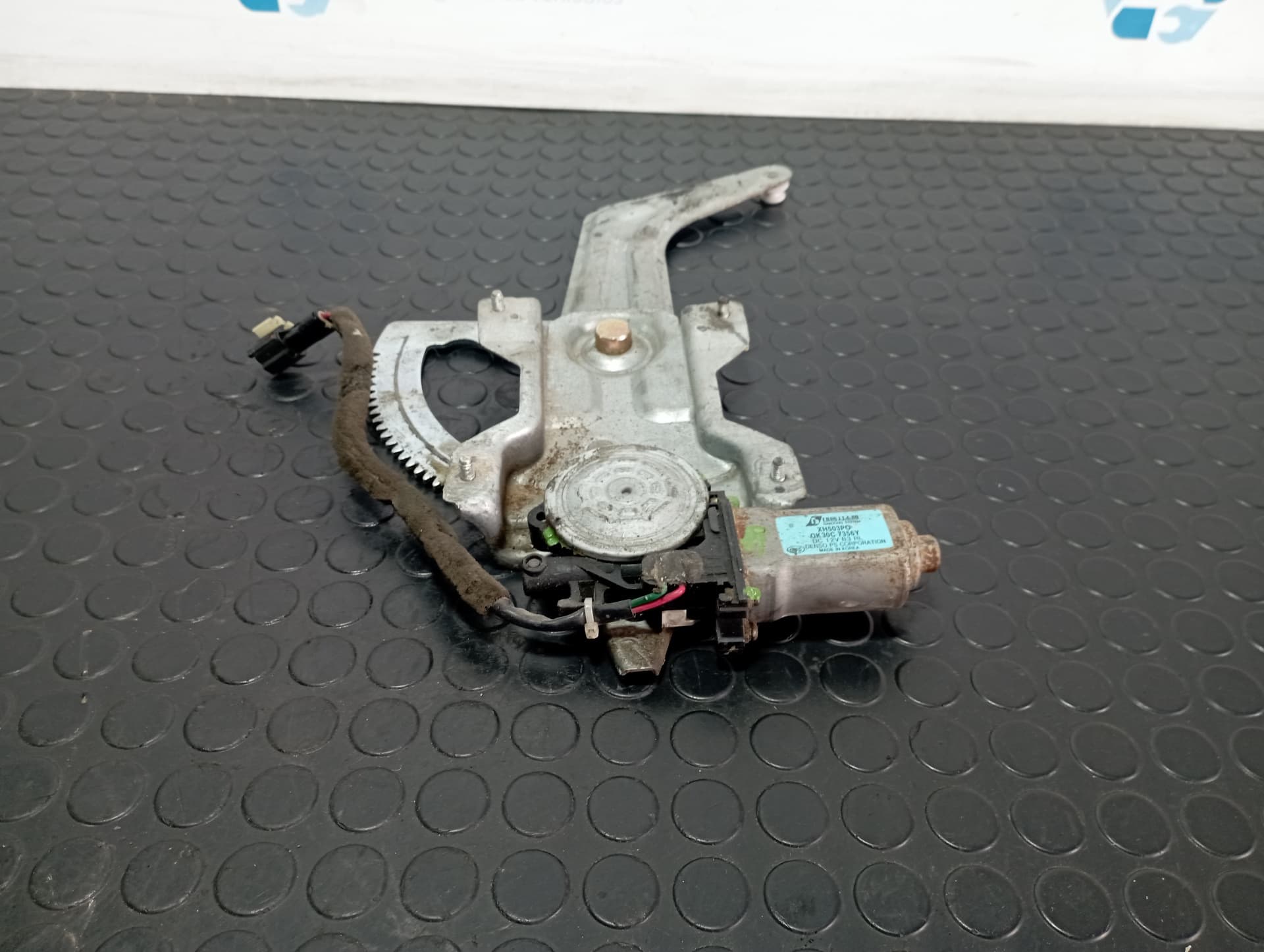 Recambio de ELEVALUNAS TRASERO IZQUIERDO para KIA RIO Ipanema Berlina A3D referencia OEM IAM OK30C7356Y - BLANCO 4