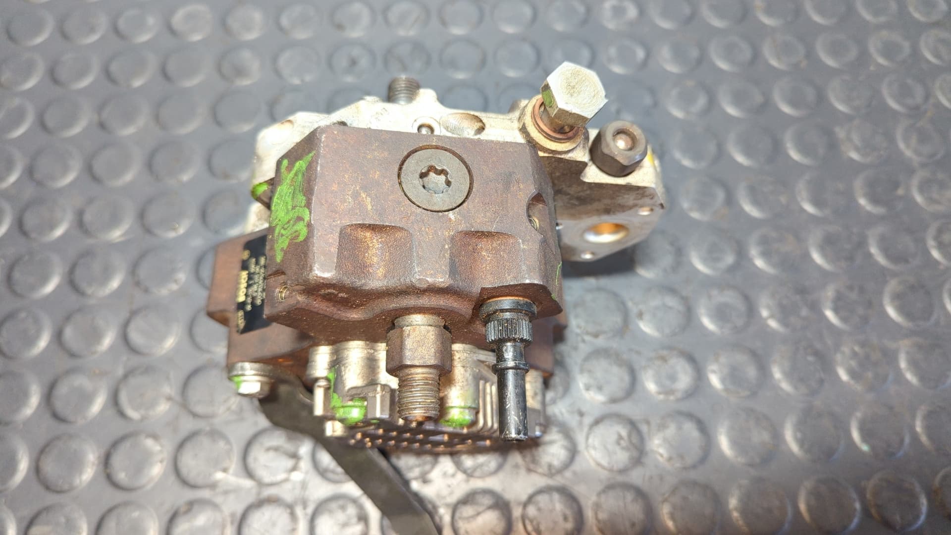 Recambio de BOMBA INYECCION para PEUGEOT 206 BERLINA 8HZ referencia OEM IAM 9637317380 3
