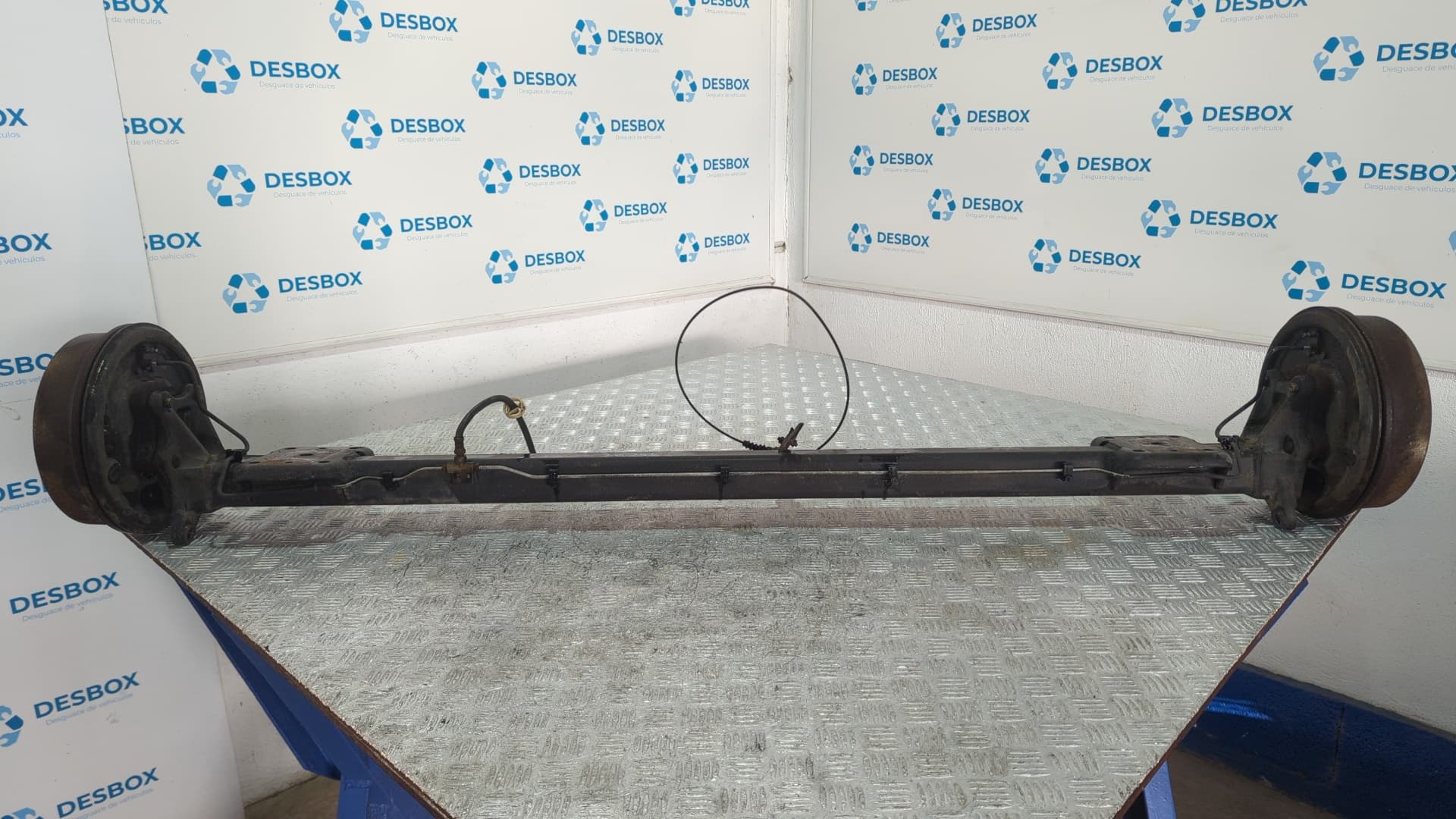 Recambio de PUENTE TRASERO para FIAT DUCATO CAJA CERRADA (DESDE 03.94) D 2,            Batalla 3200 8140.67 - BLANCO