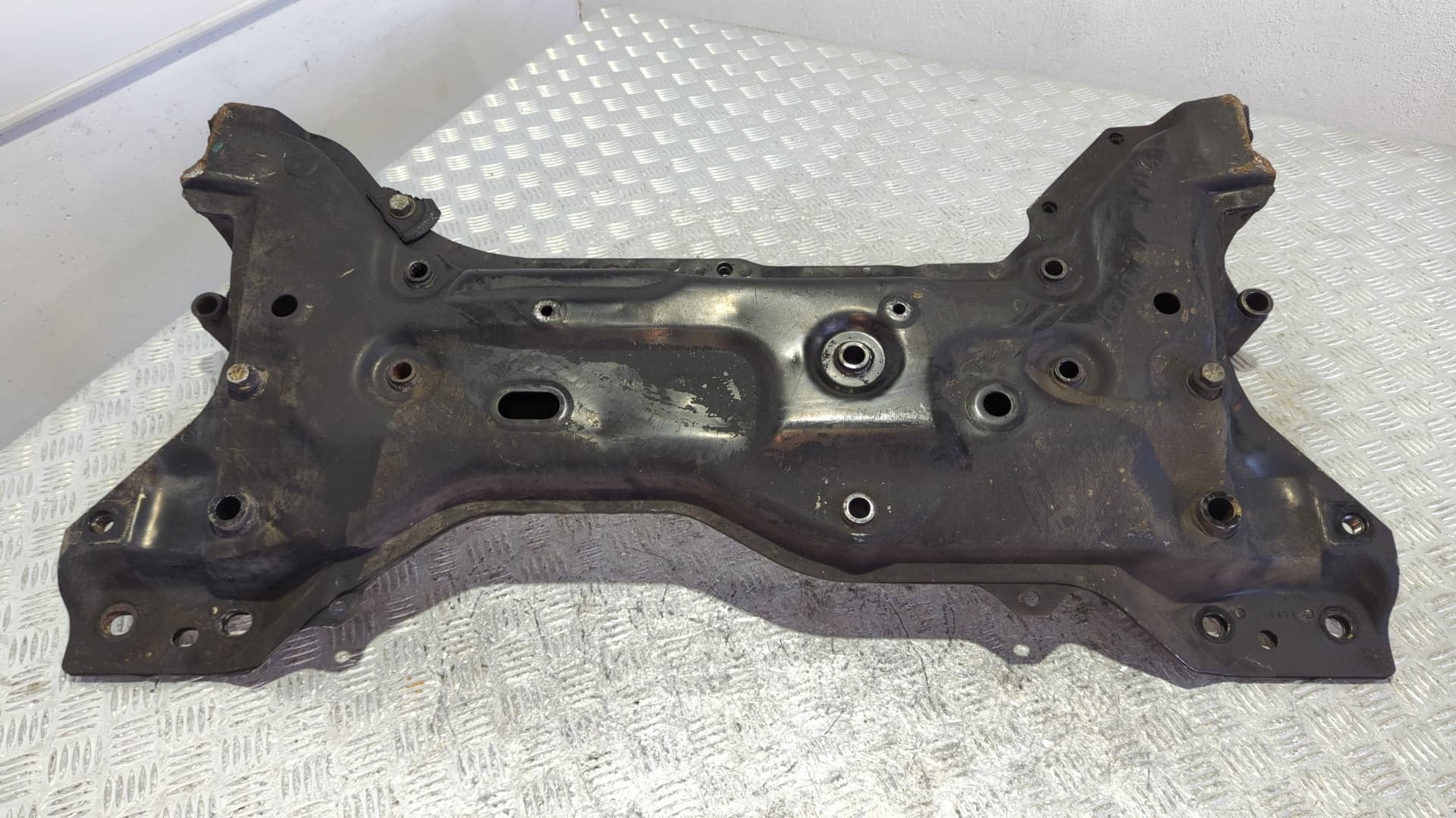 Recambio de PUENTE DELANTERO para FIAT DUCATO CAJA CERRADA (DESDE 03.94) D 2,            Batalla 3200 8140.67 - BLANCO 3