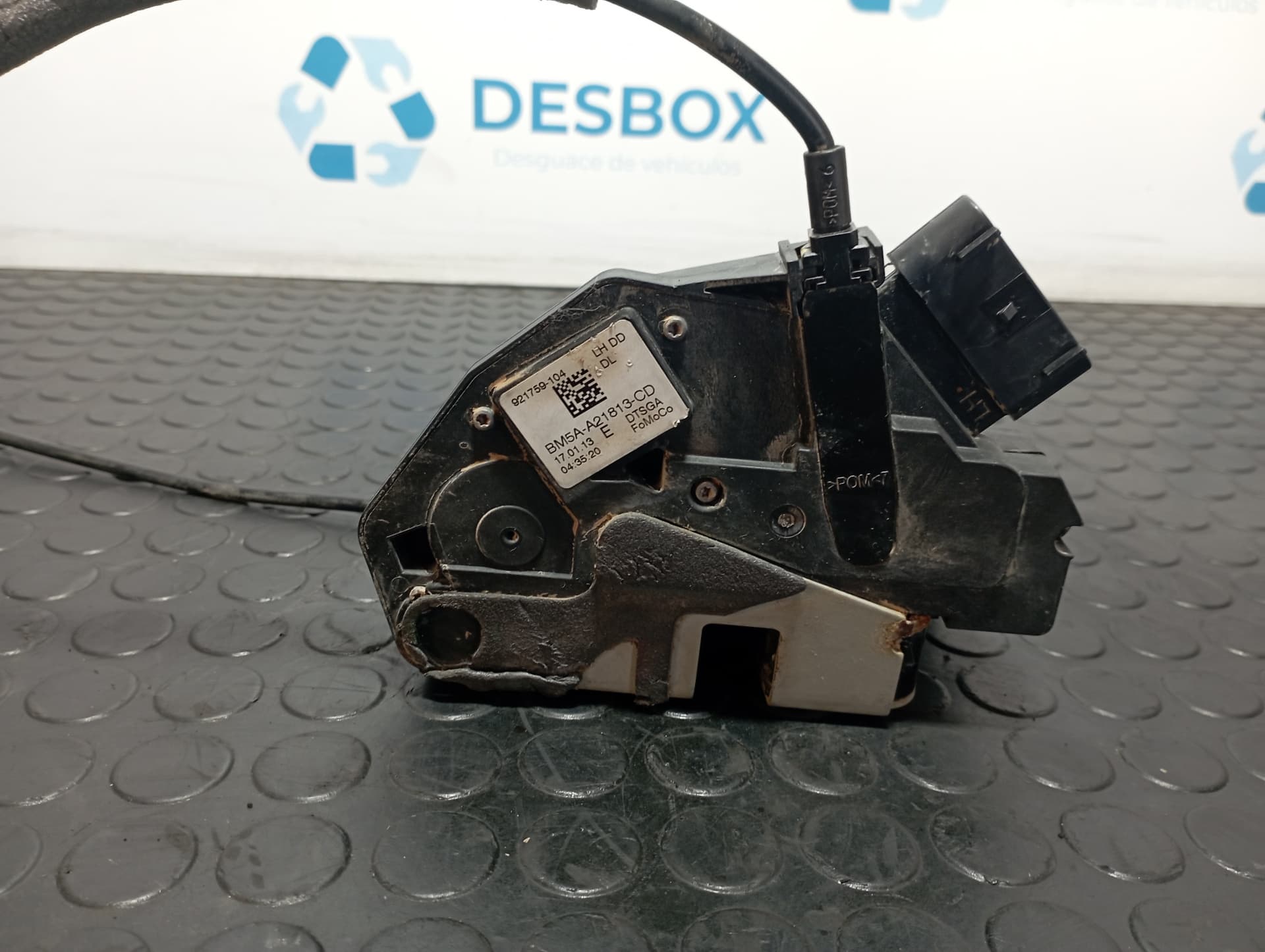Recambio de CERRADURA PUERTA DELANTERA IZQUIERDA para FORD FOCUS LIM. (CB8) FOCUS ST SPORT R9DA referencia OEM IAM BM5AA21813CD - ROJO 4