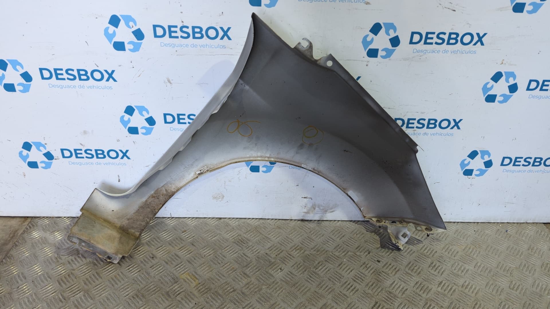 Recambio de ALETA DELANTERA IZQUIERDA para FORD FIESTA (CCN) Black Edition SFJA - BLANCO 3