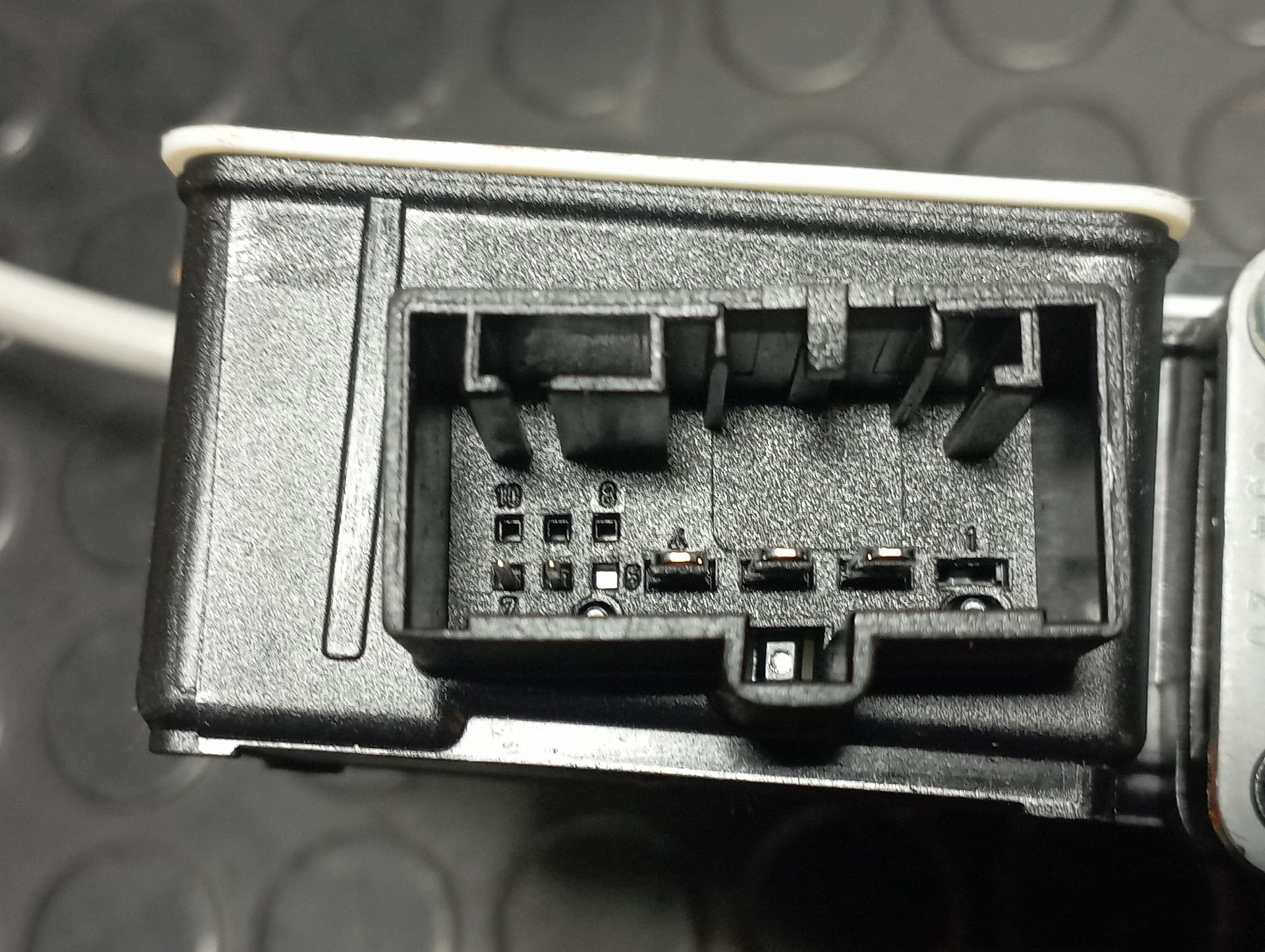 Recambio de ELEVALUNAS TRASERO IZQUIERDO para VOLKSWAGEN TIGUAN 1.9 TDI DTR referencia OEM IAM 5NA839461C - NEGRO 2