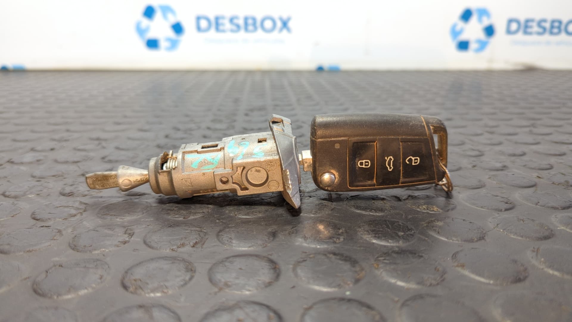 Recambio de BOMBIN PUERTA DELANTERA IZQUIERDA para VOLKSWAGEN T-CROSS (D31) 1.0 TSI DKLA referencia OEM IAM 2GM837167 - NARANJA 2