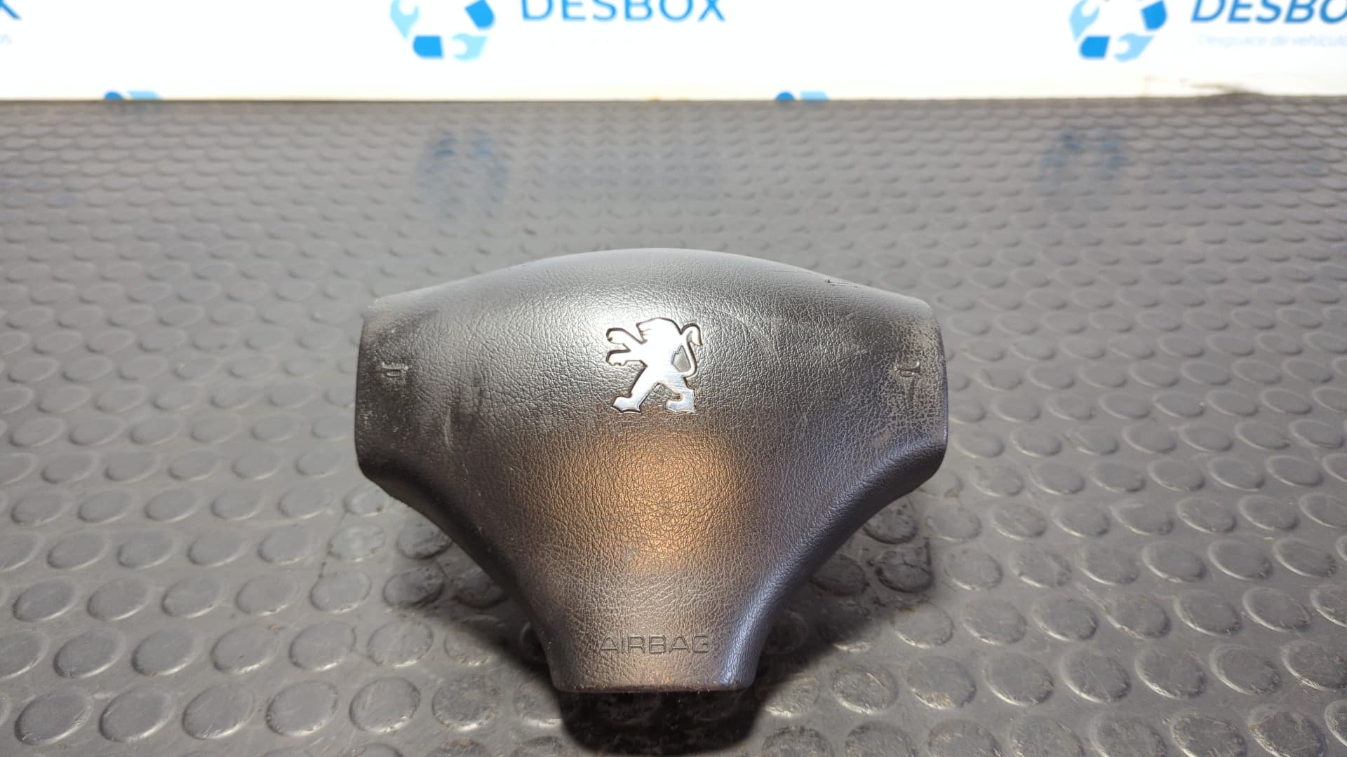 Recambio de AIRBAG DELANTERO IZQUIERDO para PEUGEOT 206 BERLINA RHY referencia OEM IAM 96441166ZR