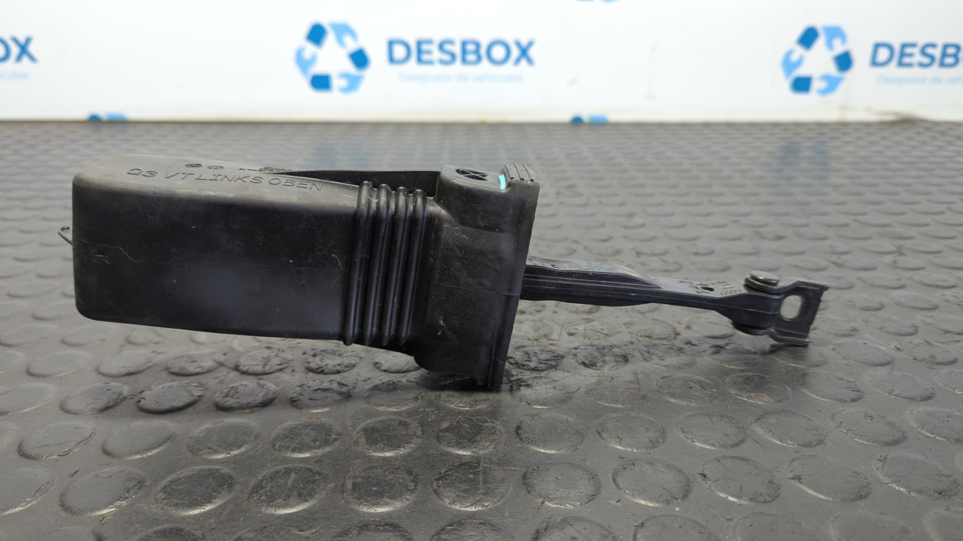 Recambio de RETENEDOR PUERTA DERECHA para AUDI Q3 (F3B) 35 TDI DTSB referencia OEM IAM 83A837249 - BLANCO