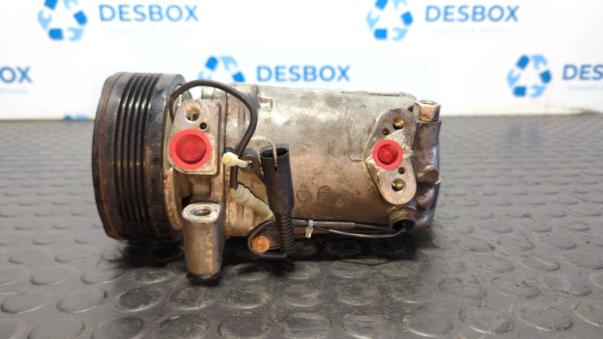 Recambio de COMPRESOR AIRE ACONDICIONADO para BMW SERIE 5 BERLINA (E39) M57256D1 referencia OEM IAM 2010014A - AZUL OSCURO 2