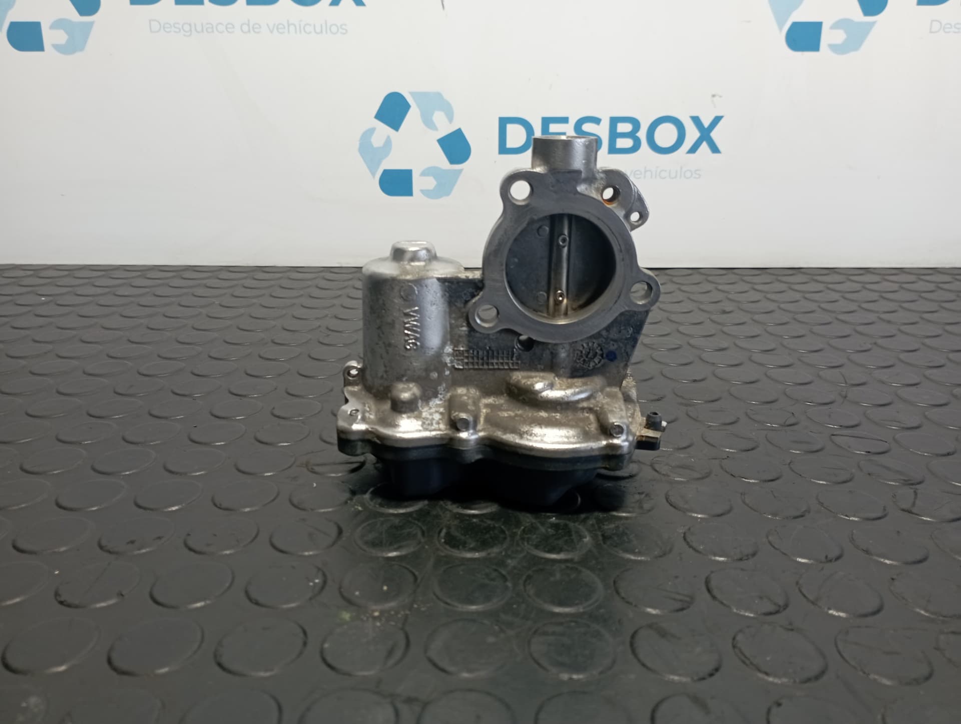 Recambio de CAJA MARIPOSA para AUDI A1 SPORTBACK (8XF) 1.6 TDI CXMA referencia OEM IAM 04B131501D - GRIS 2