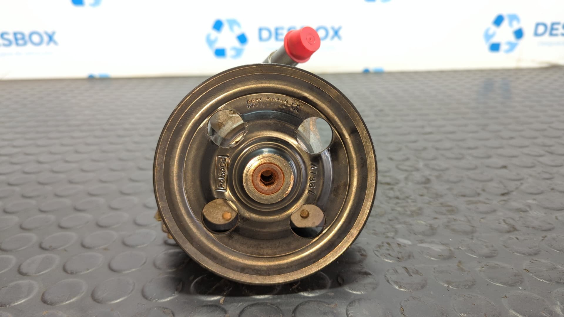 Recambio de BOMBA DIRECCION para FORD MONDEO BER. (CA2) 1.8 TDCI QYBA referencia OEM IAM 6G913A696CD - NEGRO