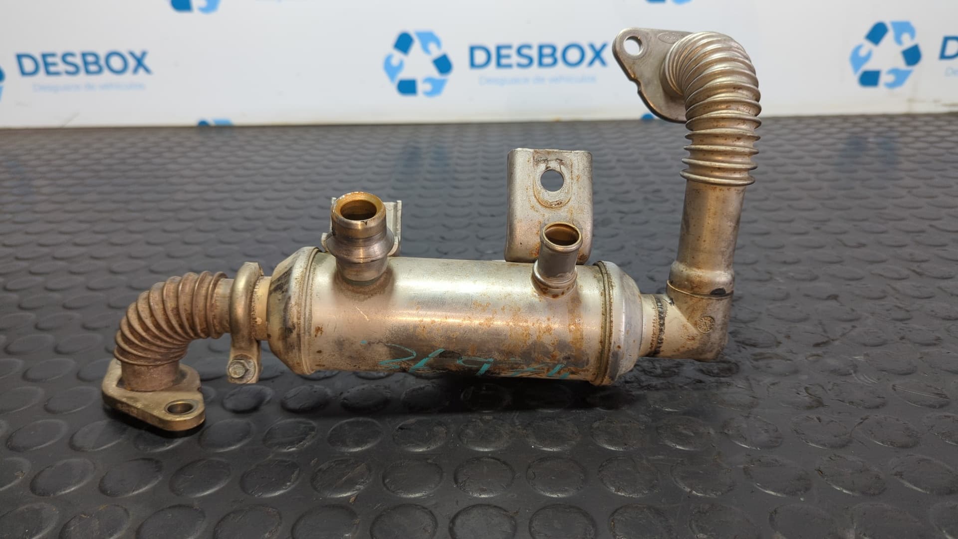 Recambio de ENFRIADOR EGR para FORD MONDEO BER. (CA2) 1.8 TDCI QYBA referencia OEM IAM 4M5Q9F464BC - NEGRO