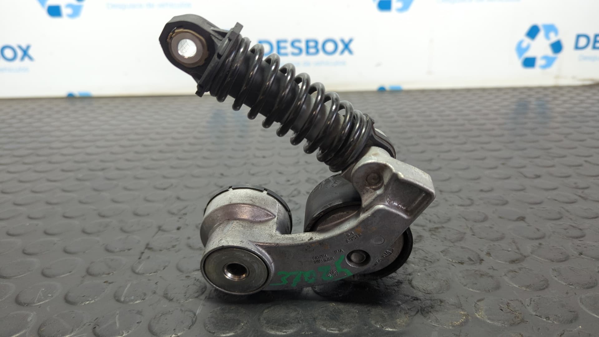 Recambio de TENSOR CORREA AUXILIAR para HYUNDAI I30 1.6 CRDI D4FE referencia OEM IAM 252812U010 - ROJO 2