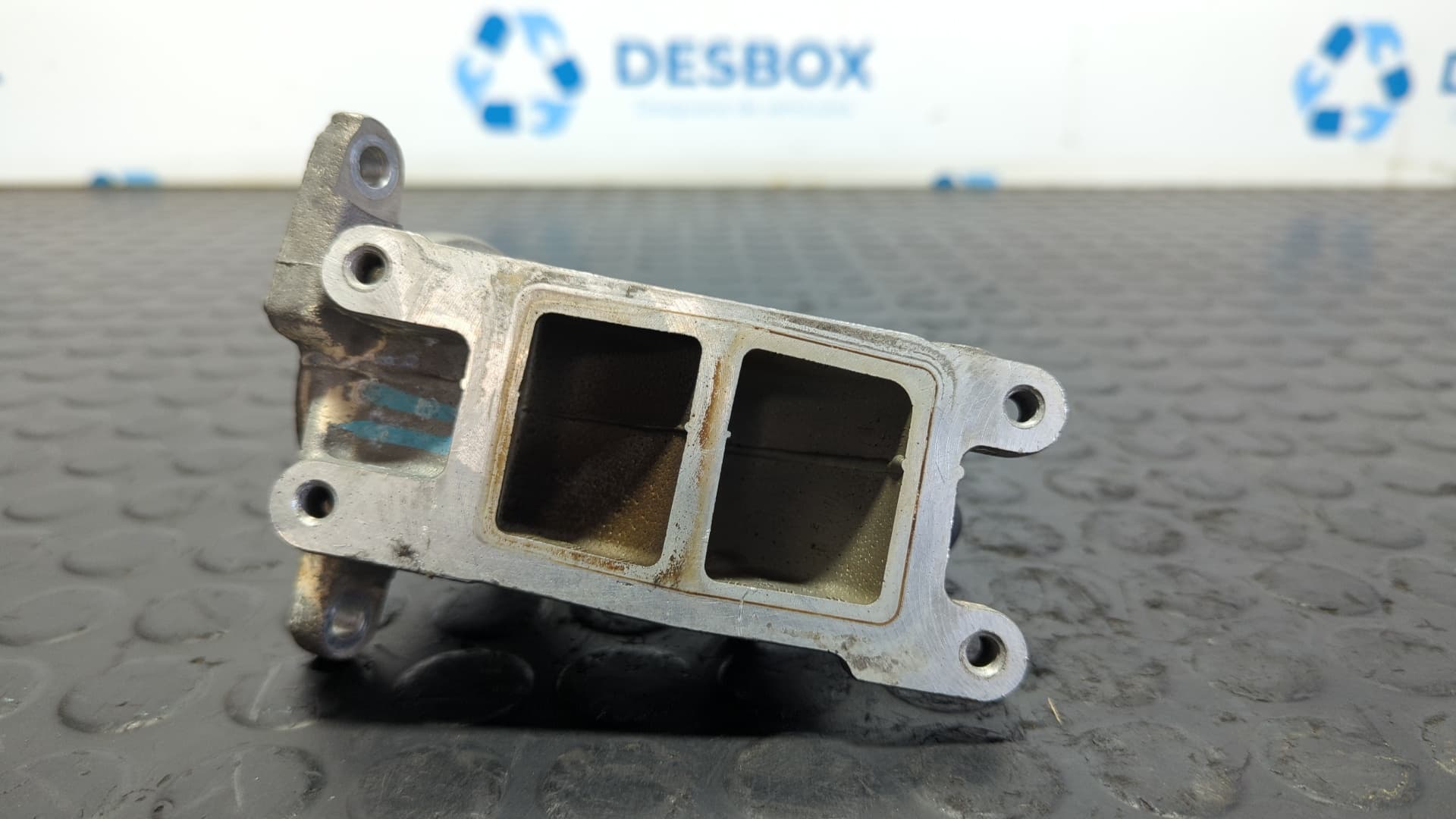 Recambio de TUBO para AUDI A1 SPORTBACK (8XF) 1.6 TDI CXMA referencia OEM IAM 04L128637A - GRIS 4