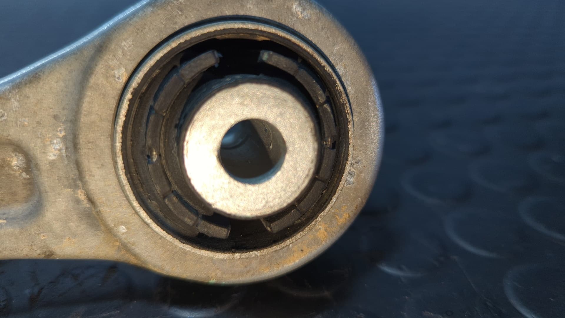 Recambio de BRAZO DERECHO INFERIOR DELANTERO para AUDI Q5 (8R) Q5 2.0 TDI CGL referencia OEM IAM 8K0407156B - AZUL 7