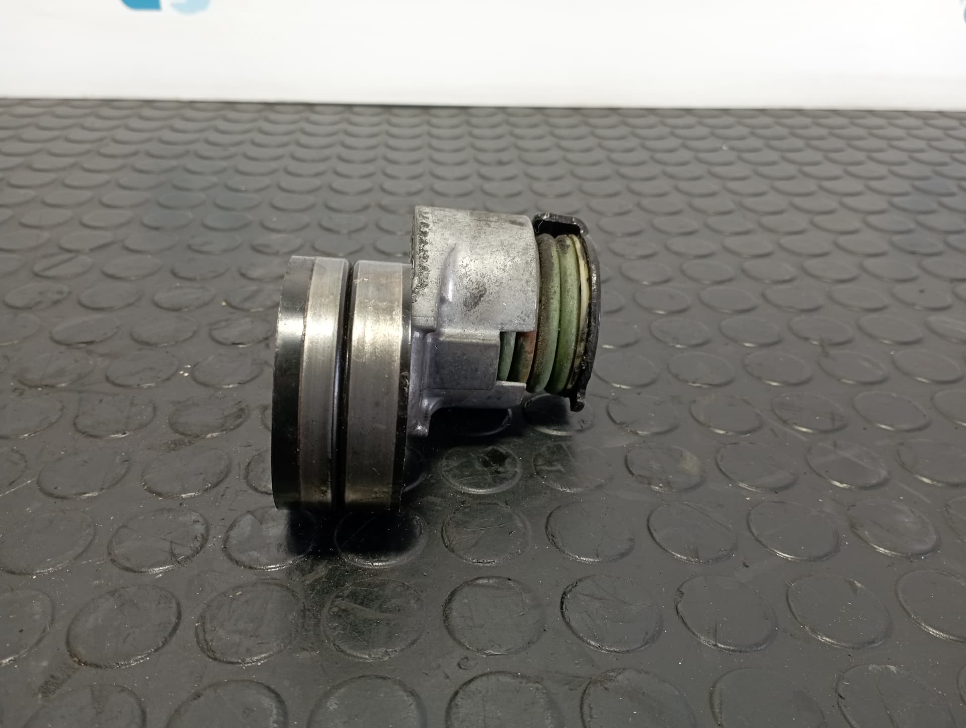 Recambio de TENSOR CORREA AUXILIAR para OPEL VIVARO 1.9 DCI F9QU7 referencia OEM IAM 071402627001 - BLANCO 2