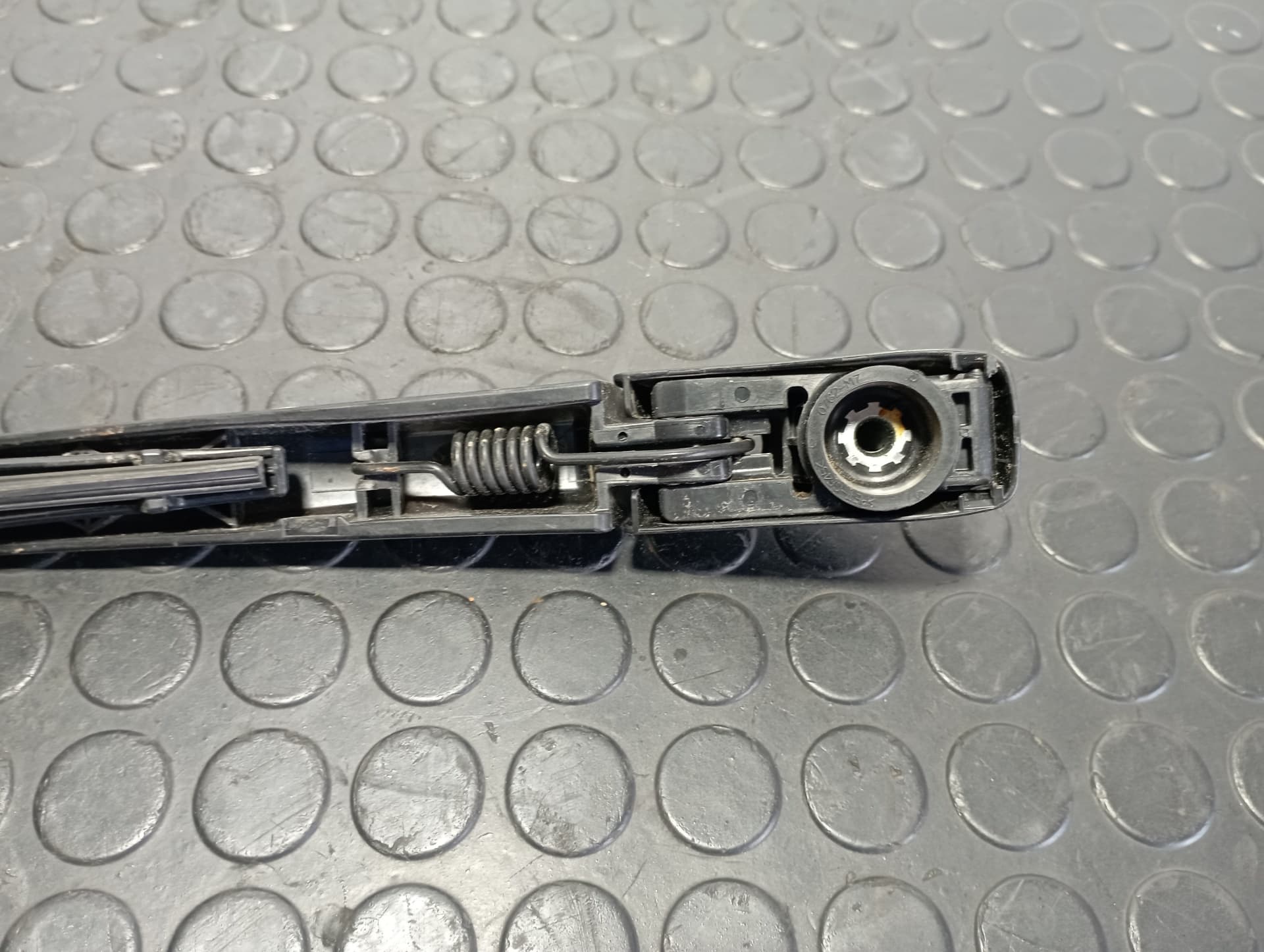 Recambio de BRAZO LIMPIA TRASERO para TOYOTA YARIS (XP21) YARIS HIBRID M15A referencia OEM IAM 0762M7 - AZUL 3