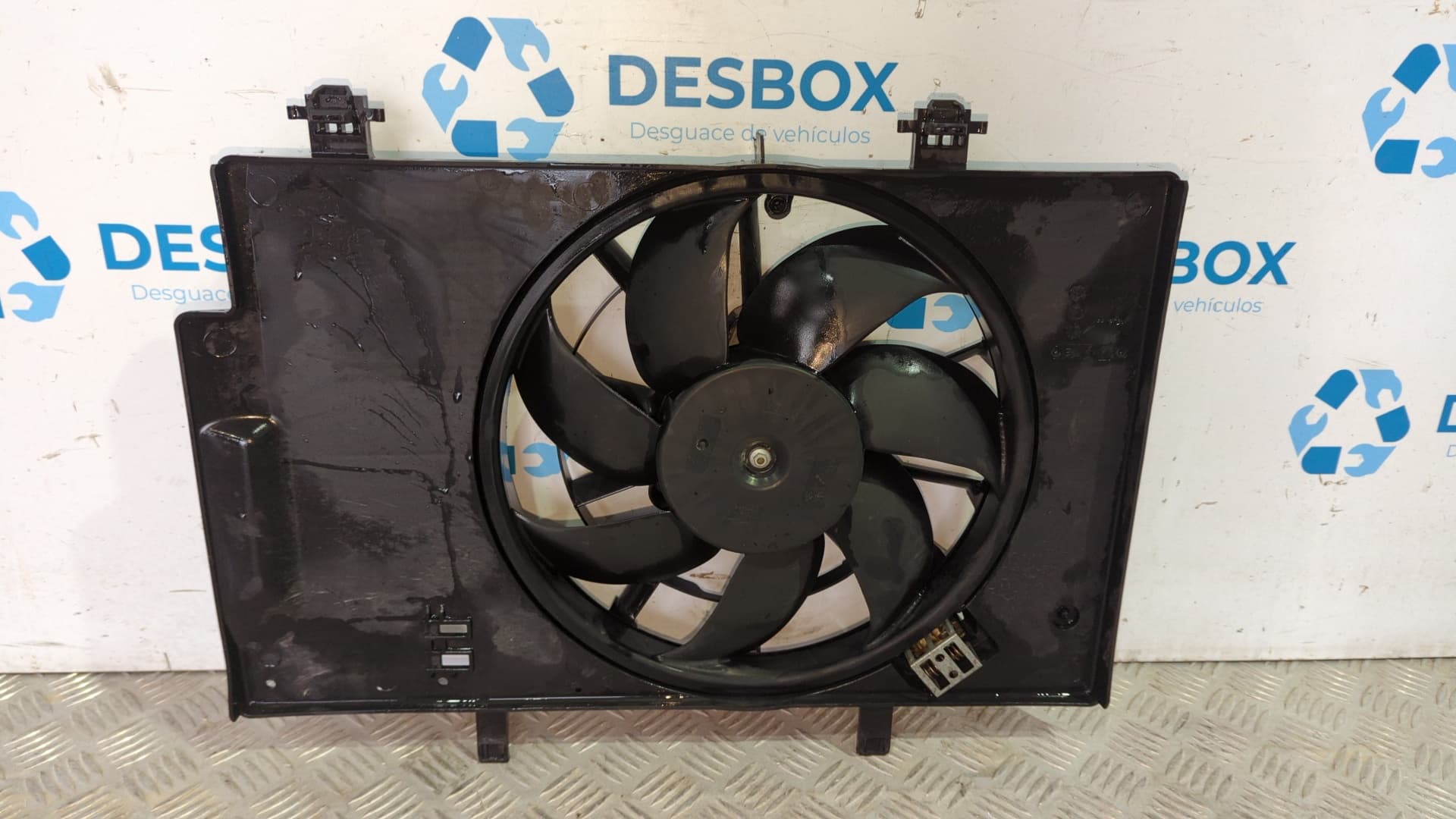 Recambio de ELECTROVENTILADOR para FORD FIESTA (CCN) Black Edition SFJA referencia OEM IAM C1B18C607AC - BLANCO 2
