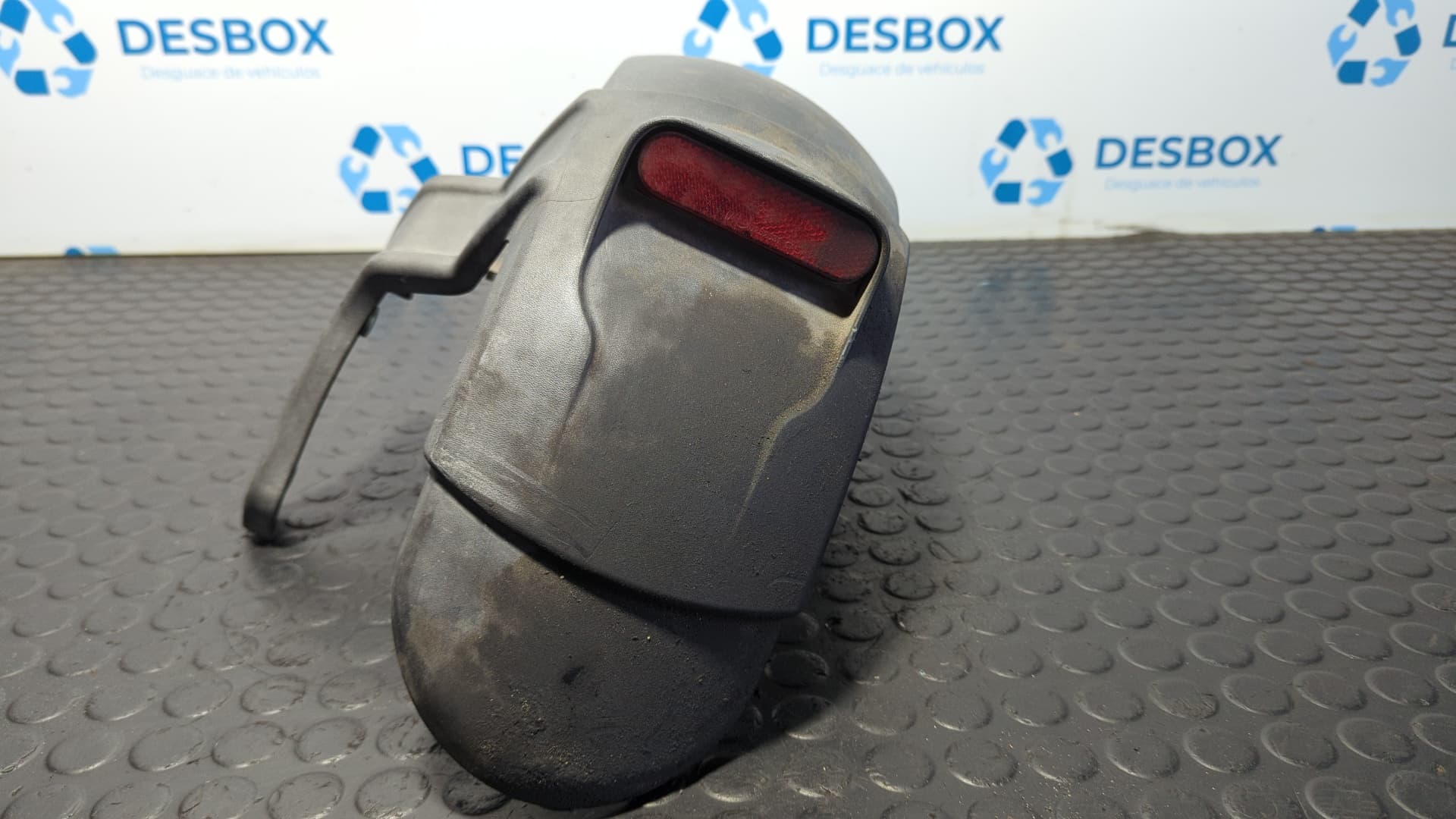 Recambio de GUARDABARROS TRASERO para PIAGGIO (VESPA) NRG POWER 49CC referencia OEM IAM 657147 - NEGRO 3