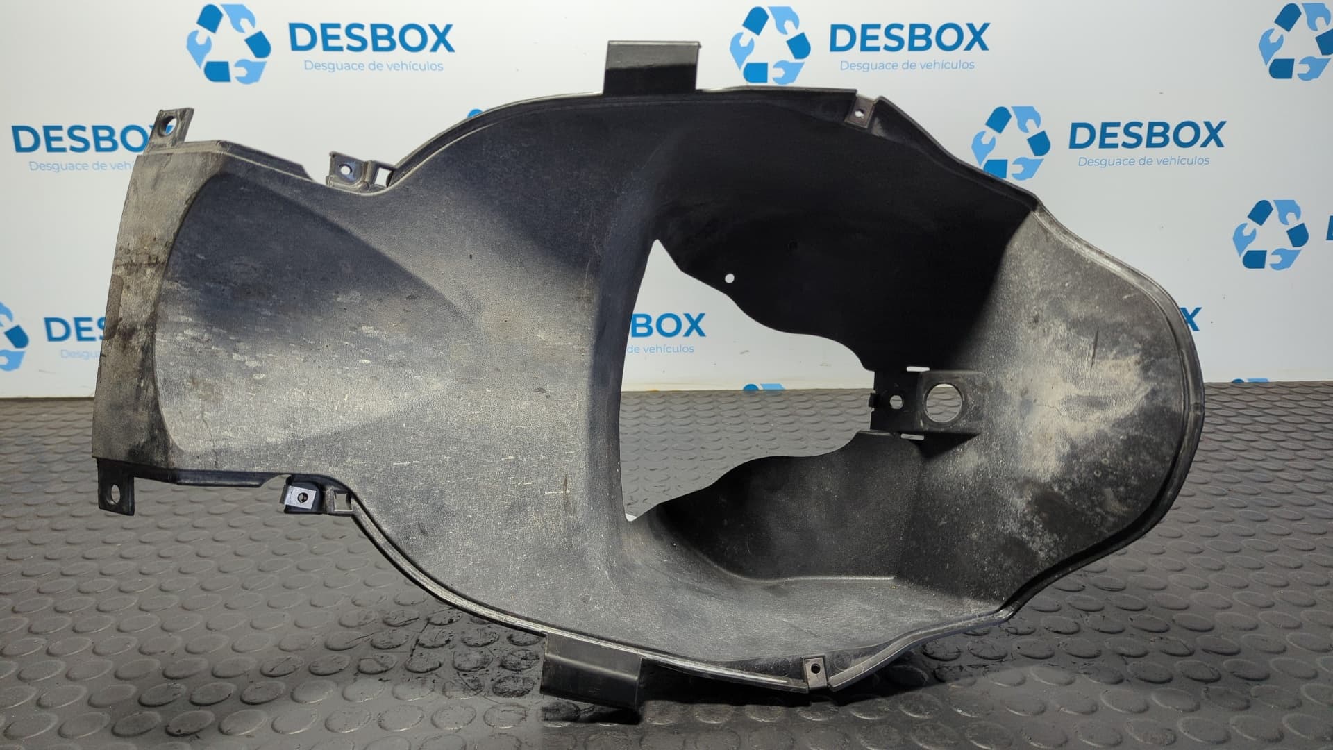 Recambio de MOLDURA para PIAGGIO (VESPA) NRG POWER 49 CC 49CC referencia OEM IAM 959441 - NEGRO