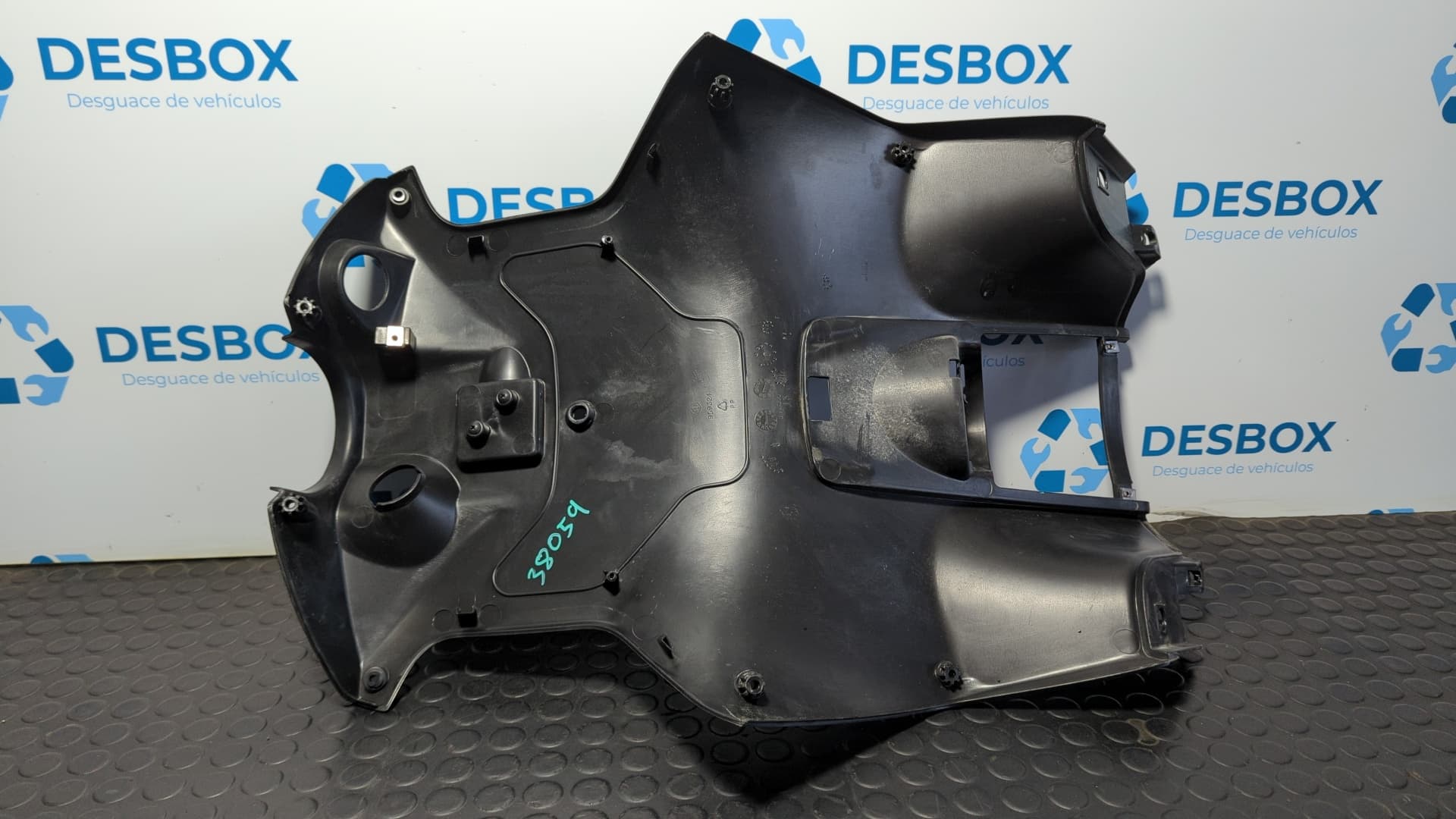 Recambio de CONTRA ESCUDO para PIAGGIO (VESPA) NRG POWER 49 CC 49CC referencia OEM IAM 959321 - NEGRO 3