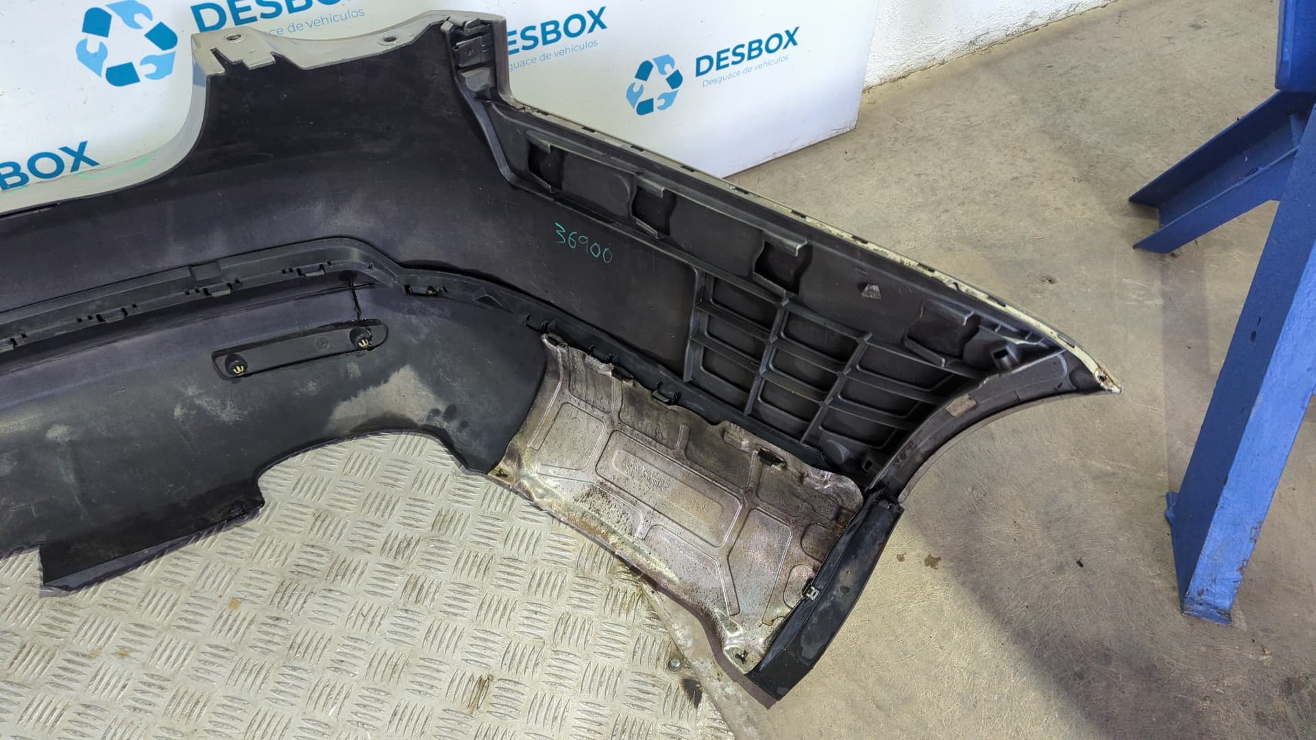 Recambio de PARAGOLPES TRASERO para VOLKSWAGEN JETTA (1K2) 2.0 TDI BKD - VERDE 6