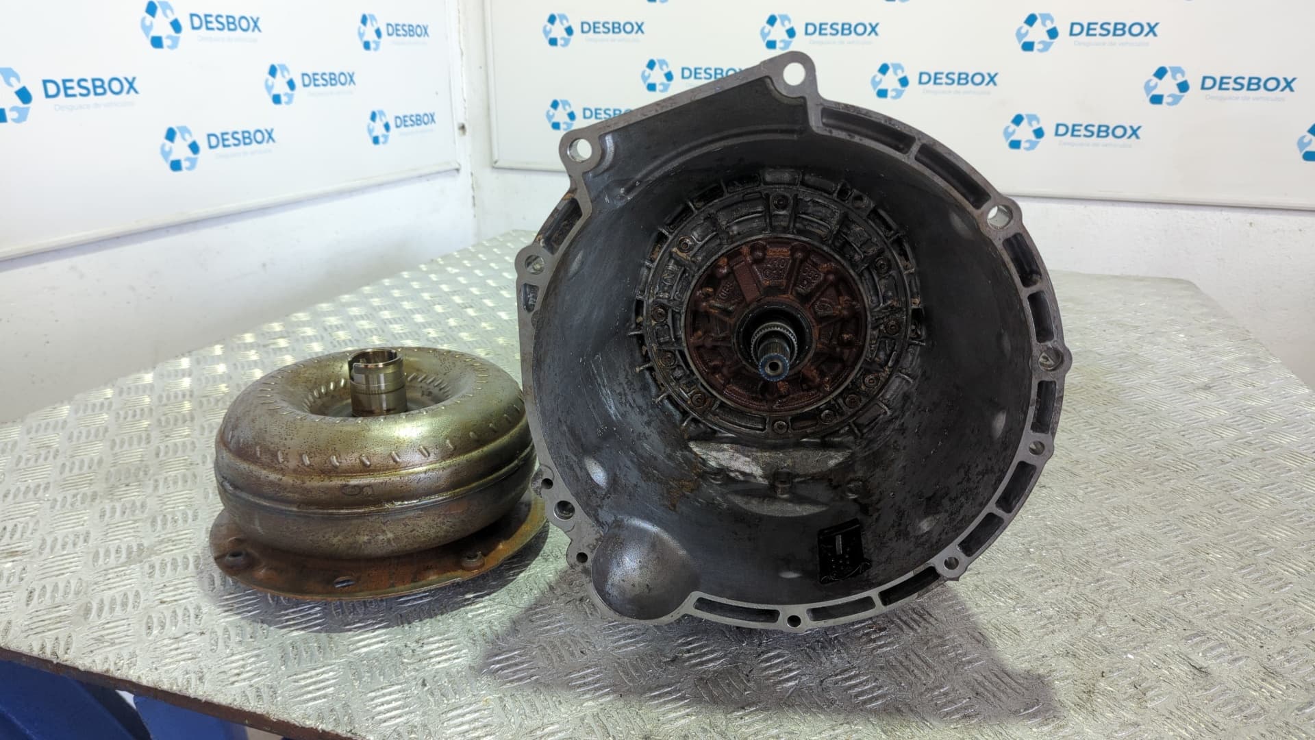 Recambio de CAJA CAMBIOS para BMW SERIE 3 CABRIO (E93) 320D A CABRIO N47D20C referencia OEM IAM 1071301271  - GRANATE