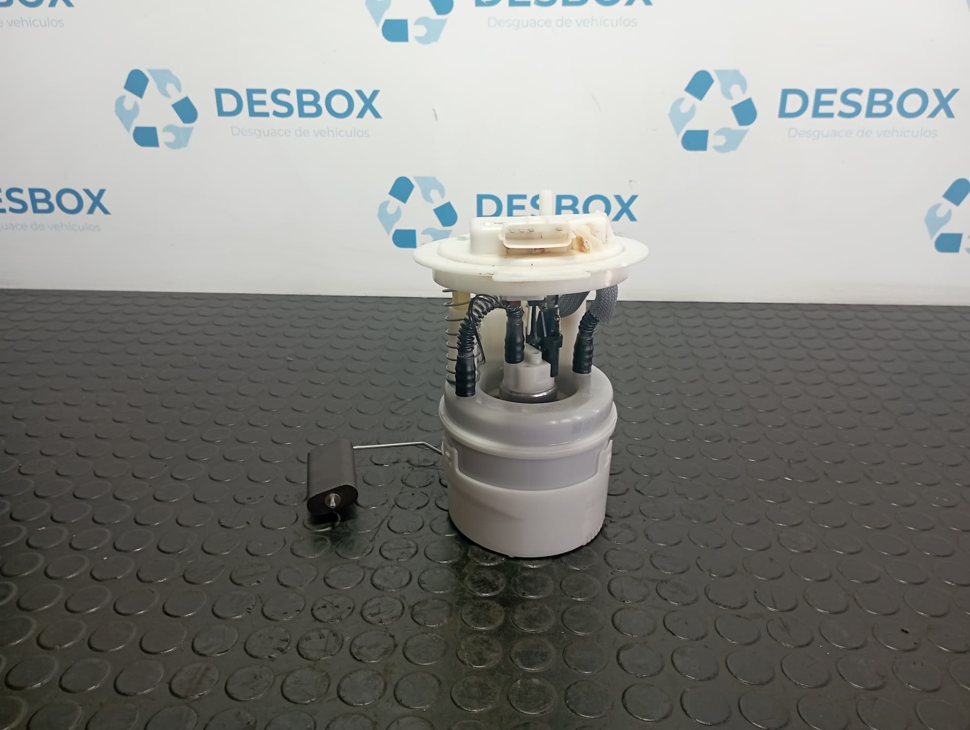 Recambio de AFORADOR para DACIA DUSTER II 0.999 H4DF4 referencia OEM IAM 100123719AB - VERDE