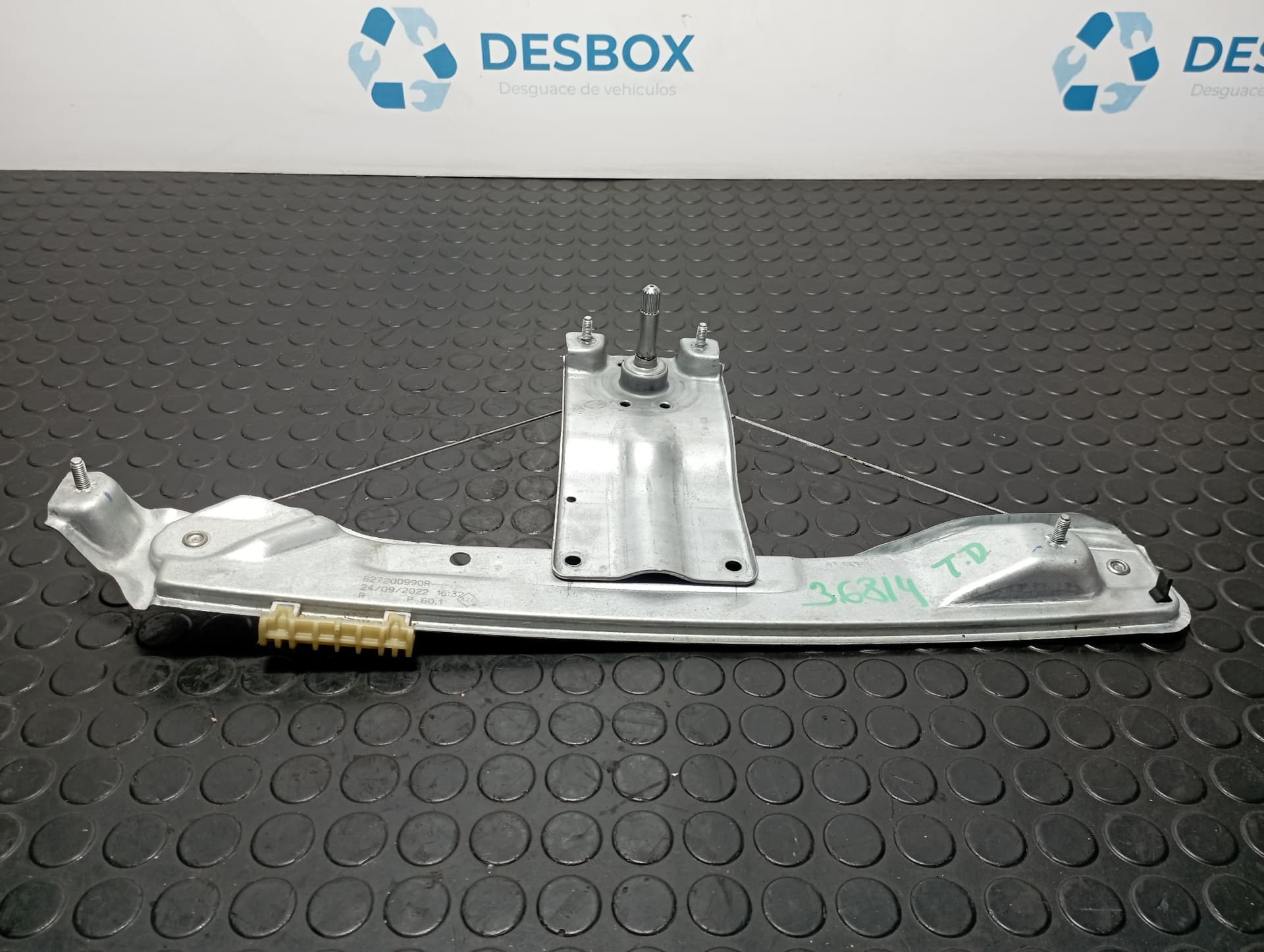 Recambio de ELEVALUNAS TRASERO DERECHO para DACIA DUSTER II 0.999 H4DF4 referencia OEM IAM 827200990R - VERDE