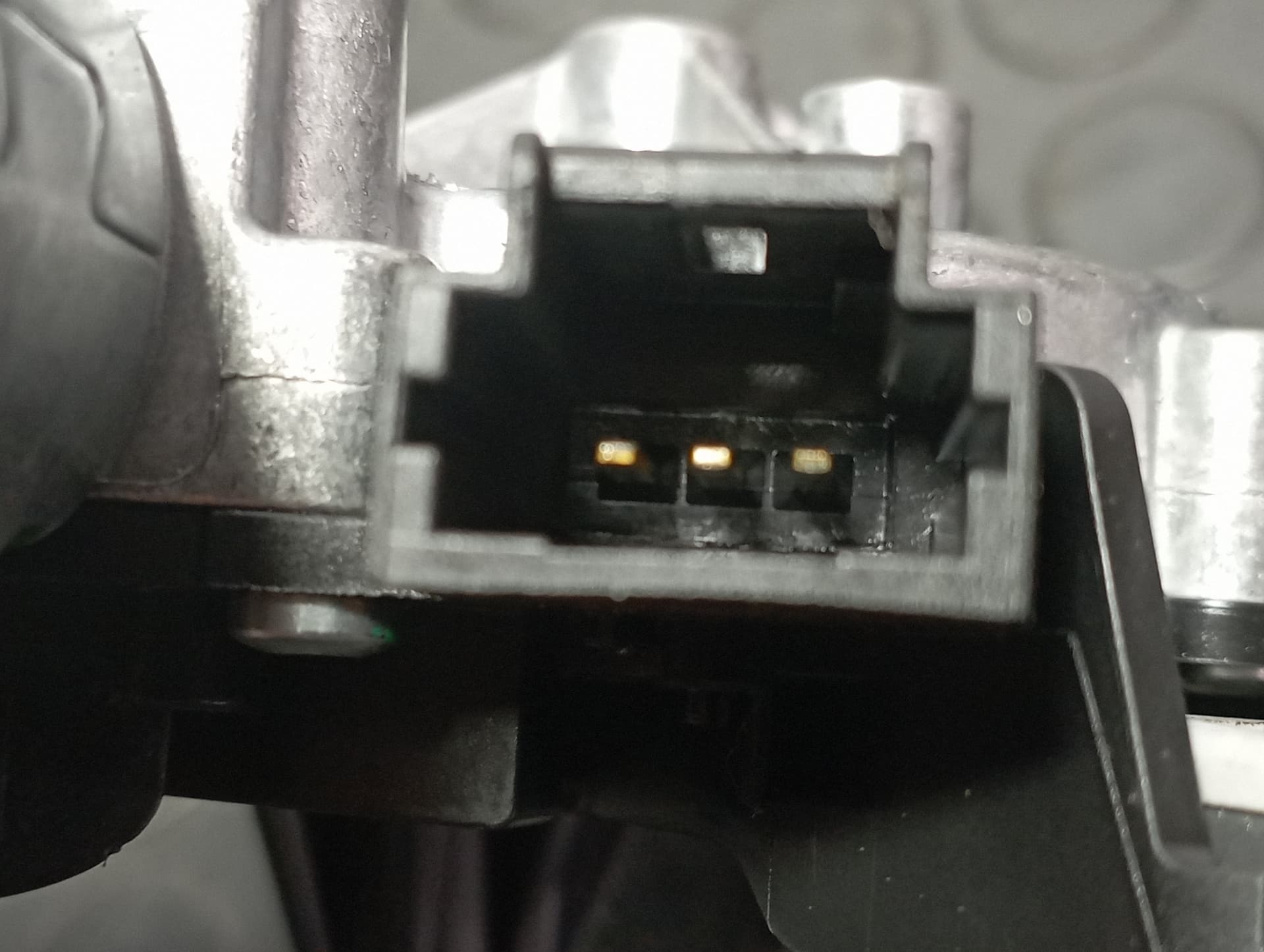 Recambio de MOTOR LIMPIA TRASERO para DACIA DUSTER II 0.999 H4DF4 referencia OEM IAM 287108228R - VERDE 2