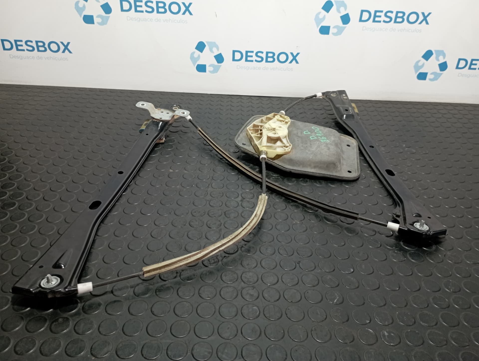 Recambio de ELEVALUNAS DELANTERO DERECHO para VOLKSWAGEN JETTA (1K2) 2.0 TDI BKD referencia OEM IAM 1K5837462B - VERDE 3